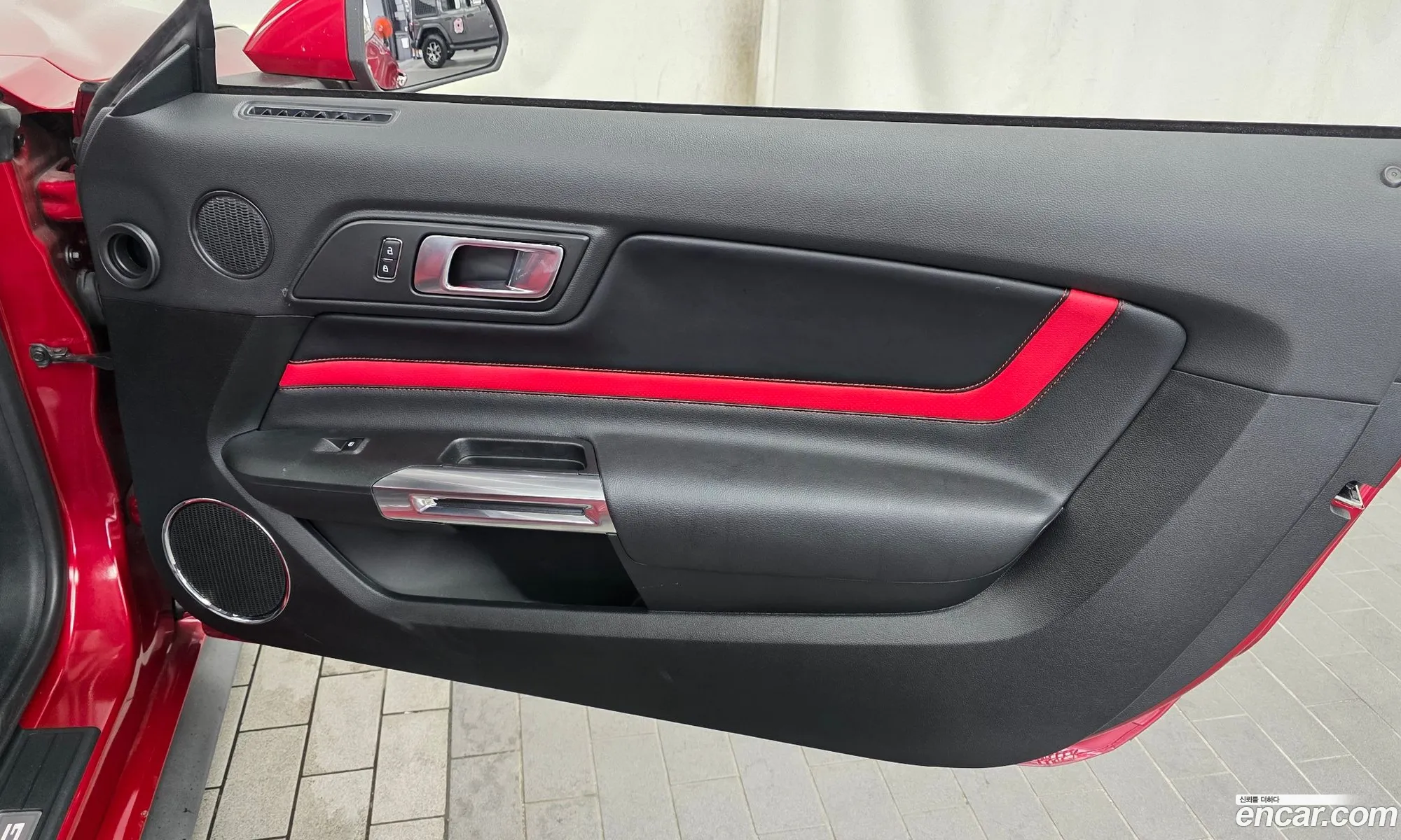 Ford Mustang 2023 — 7