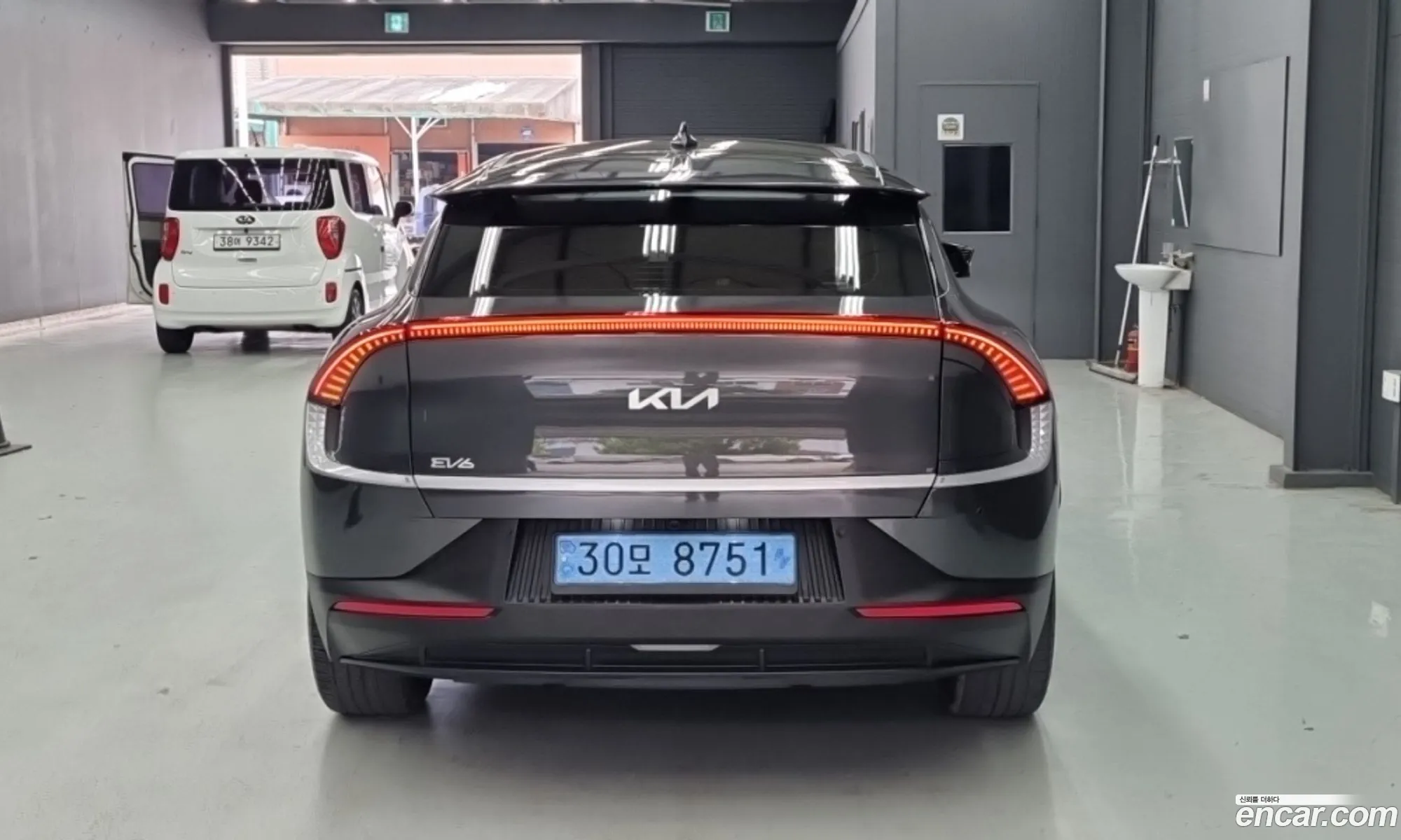 Kia EV6 2023 — 13