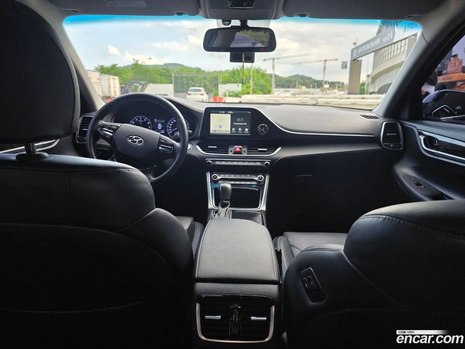 Hyundai Grandeur IG 2018 — 11