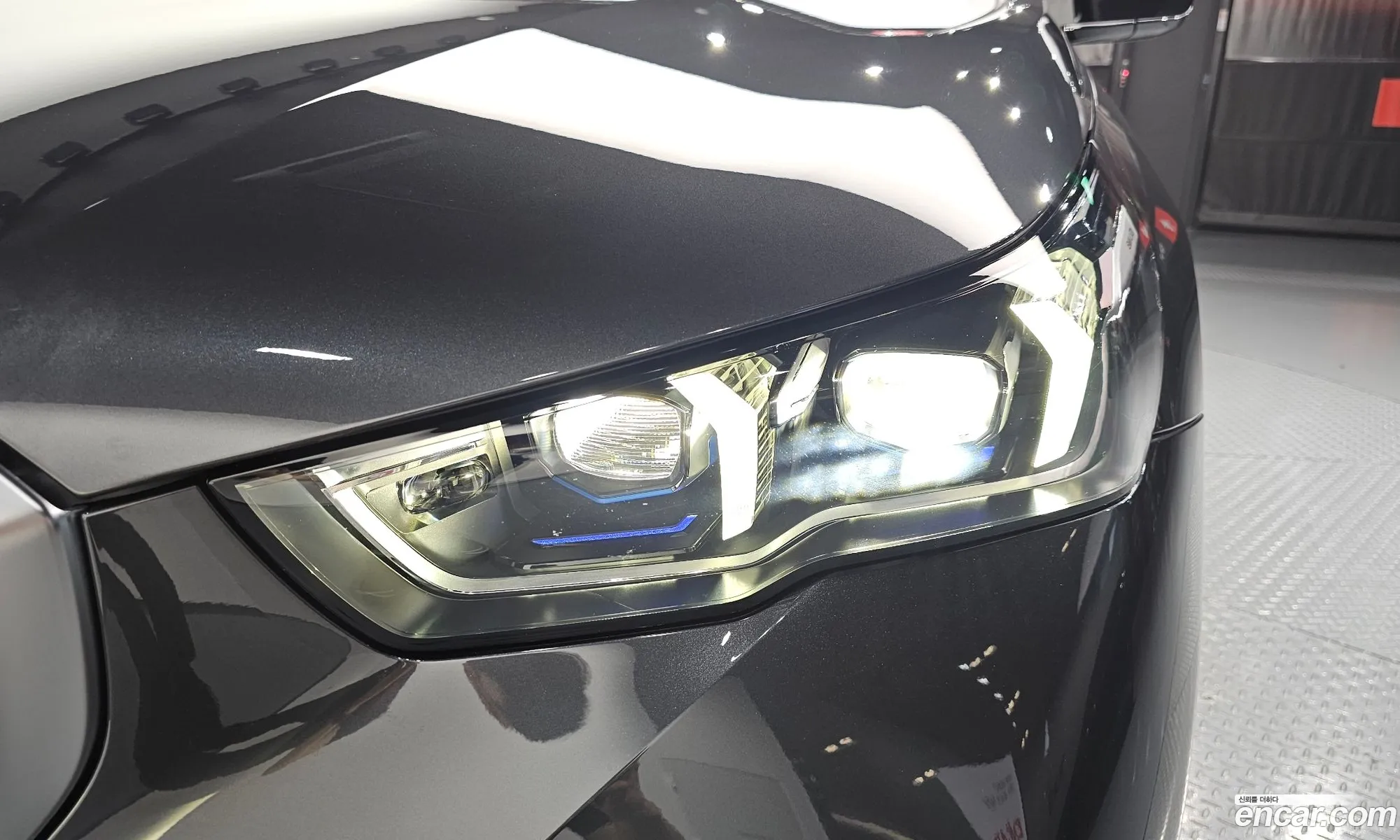 BMW 5 Series 2025 WBA51FJ08SCV35662 — 13