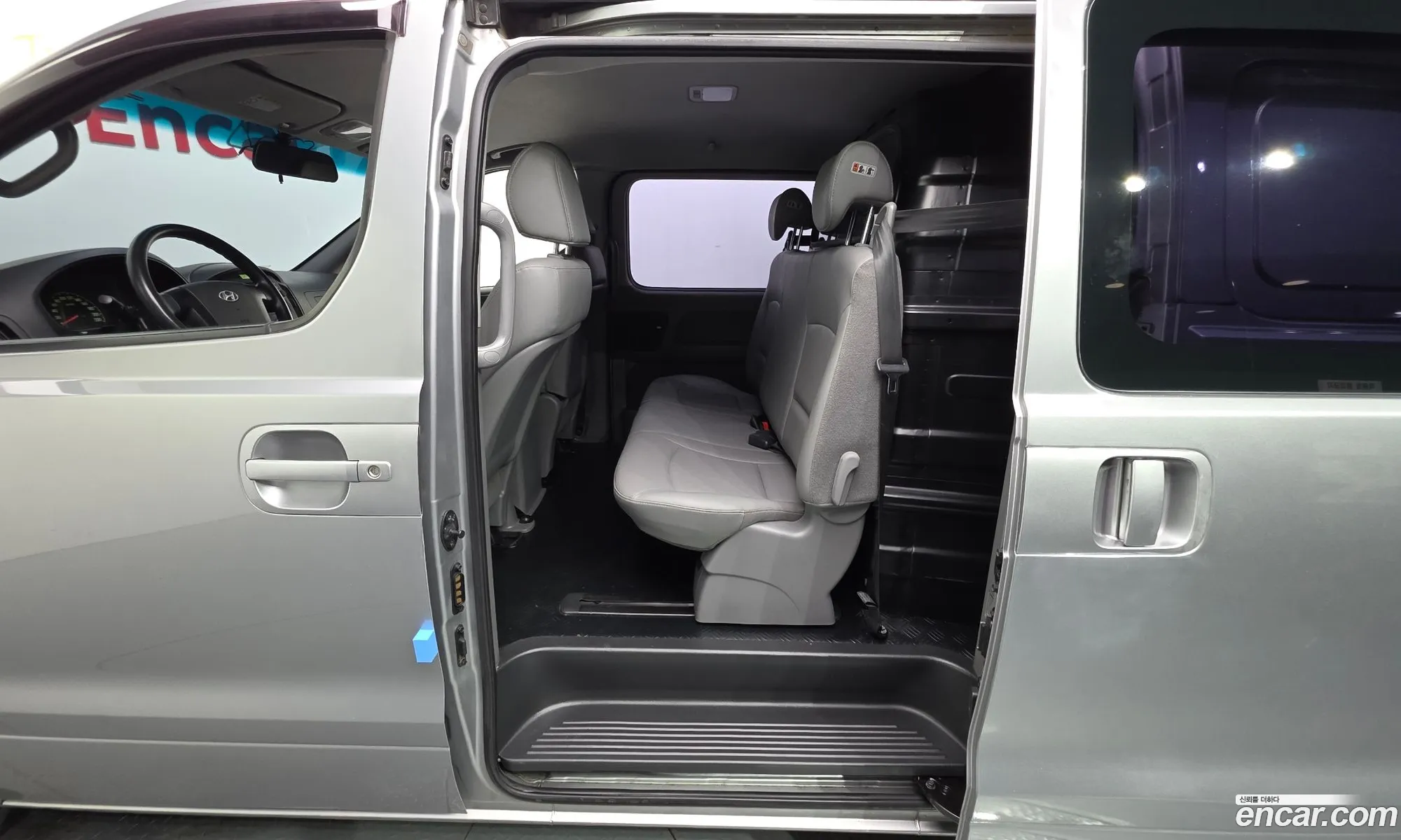 Hyundai Grand Starex 2015 — 5