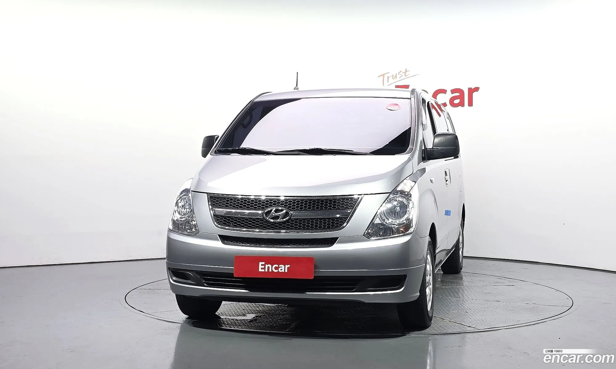 Hyundai Grand Starex 2015 — 20