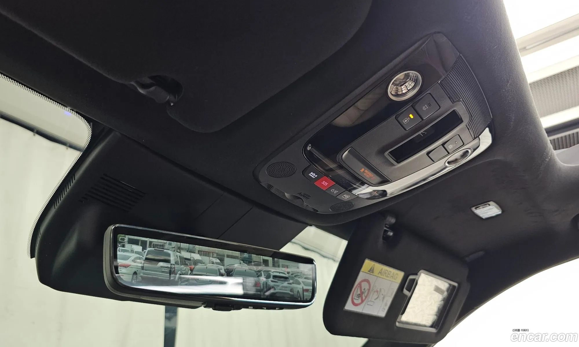 Kia Sorento 2023 KNARM81FGRA249766 — 8