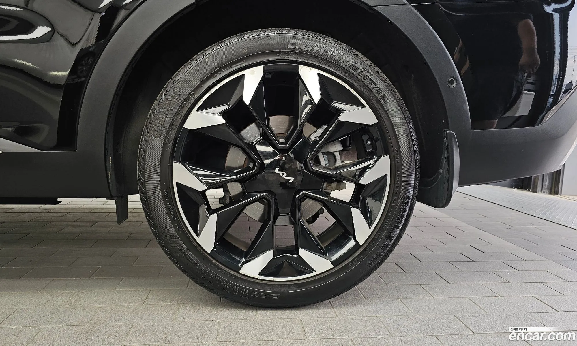 Kia Sorento 2023 KNARM81FGRA249766 — 22