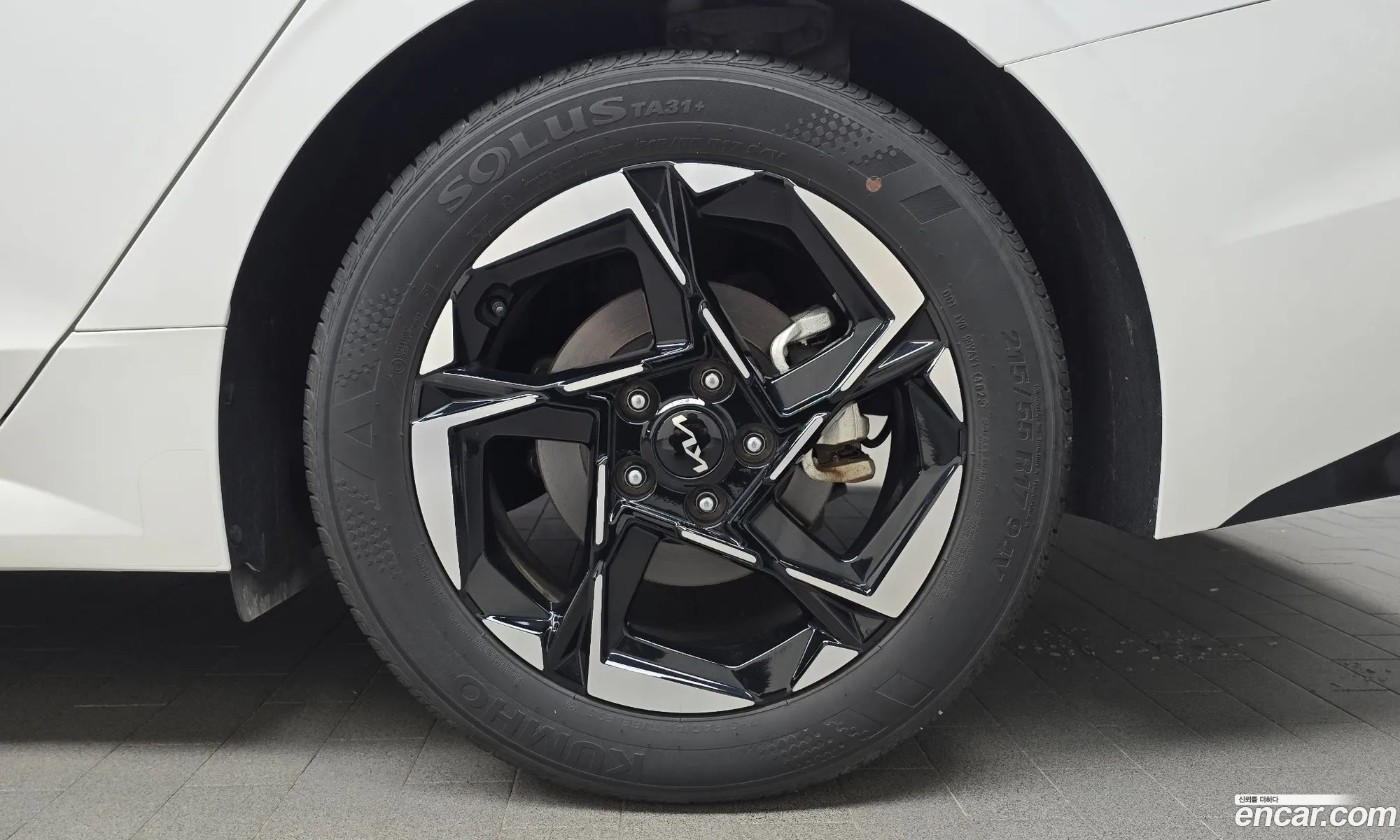 Kia K5 2024 KNAG241ABRA258073 — 7