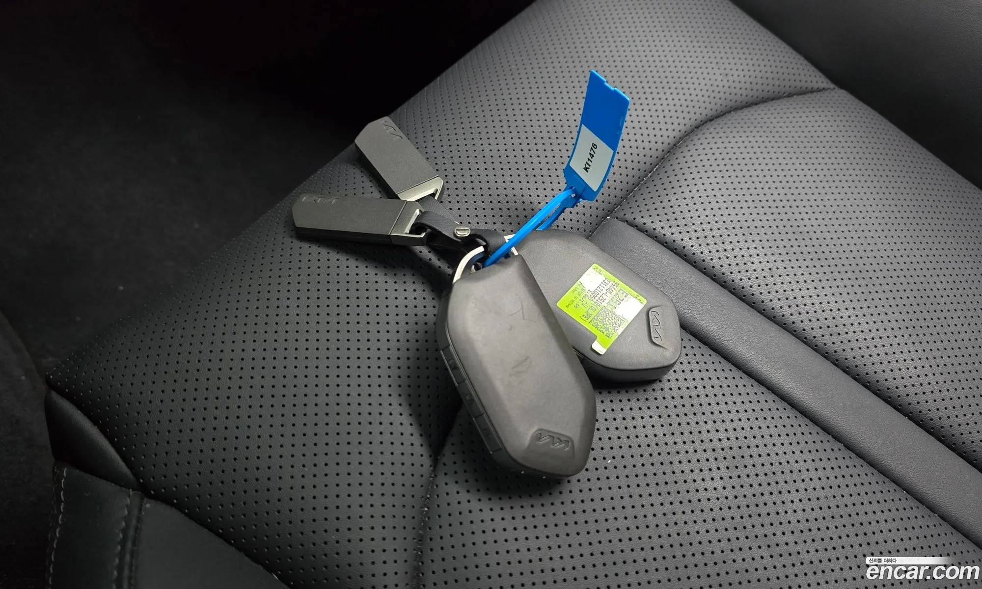 Kia K5 2024 KNAG241ABRA258073 — 3