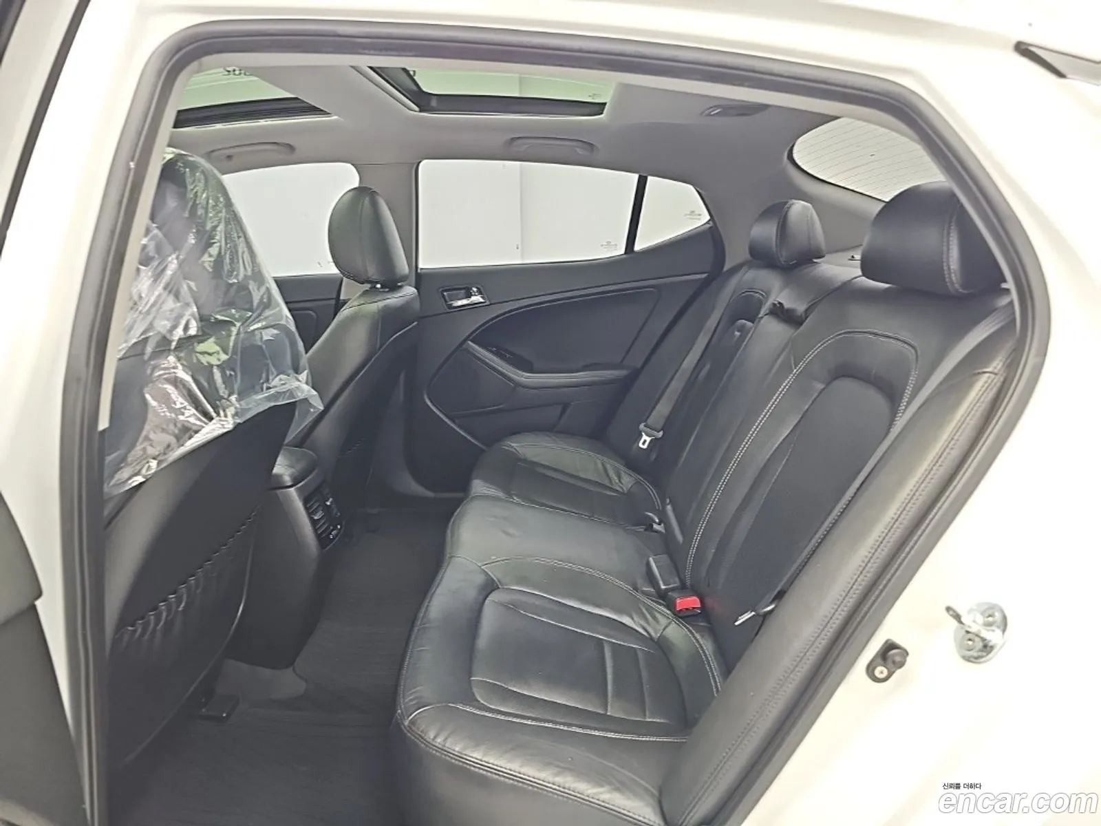 Kia K5 2011 — 11