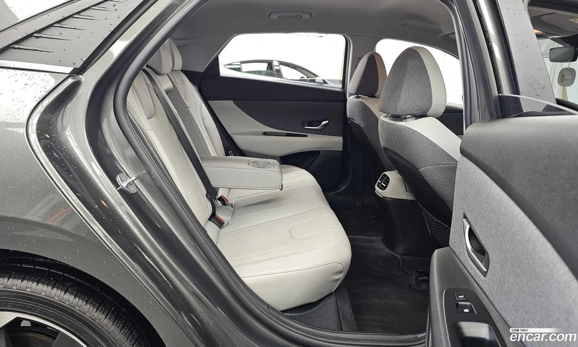 Hyundai Elantra 2021 — 11