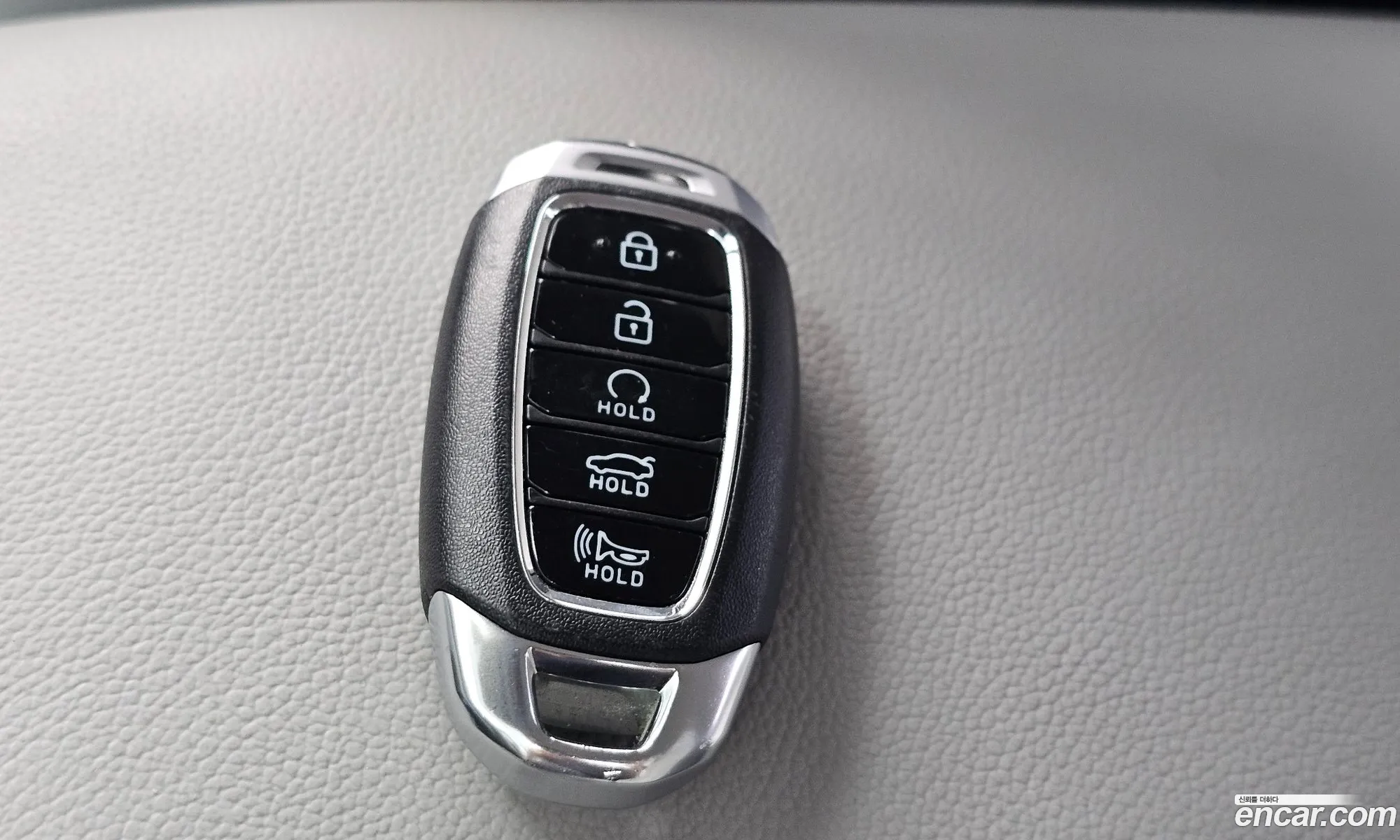 Hyundai Elantra 2021 — 2