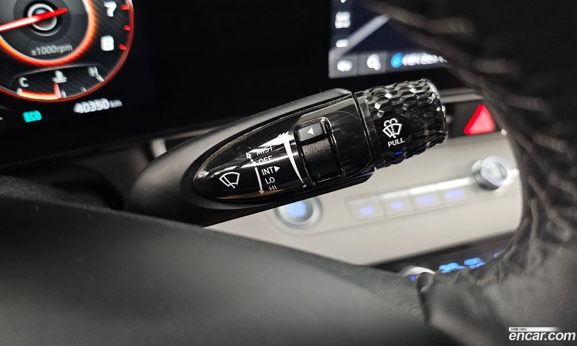 Hyundai Elantra 2021 — 17