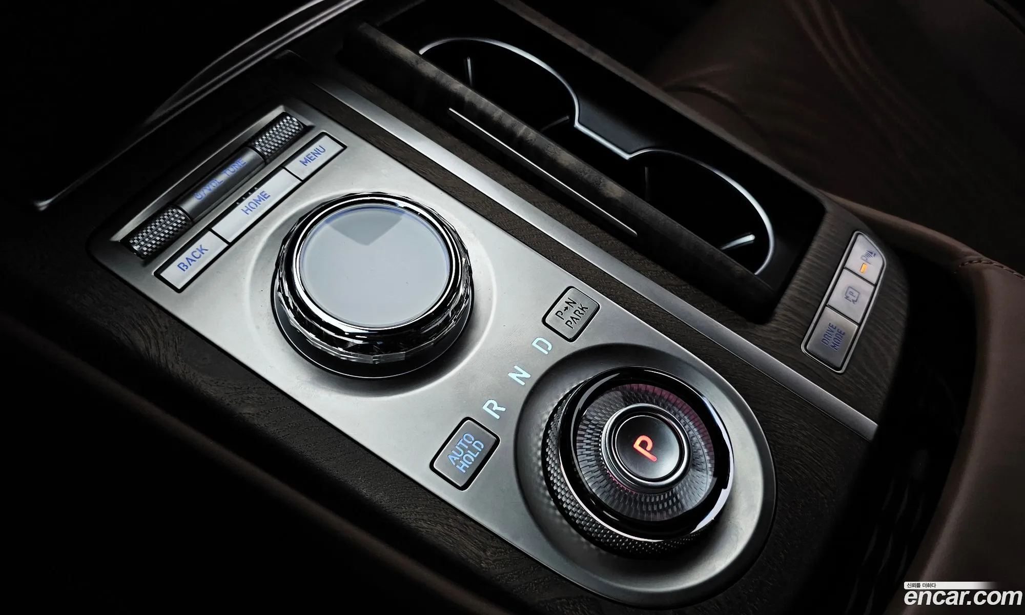 Genesis G80 2024 KMTGB41CDRU223536 — 16