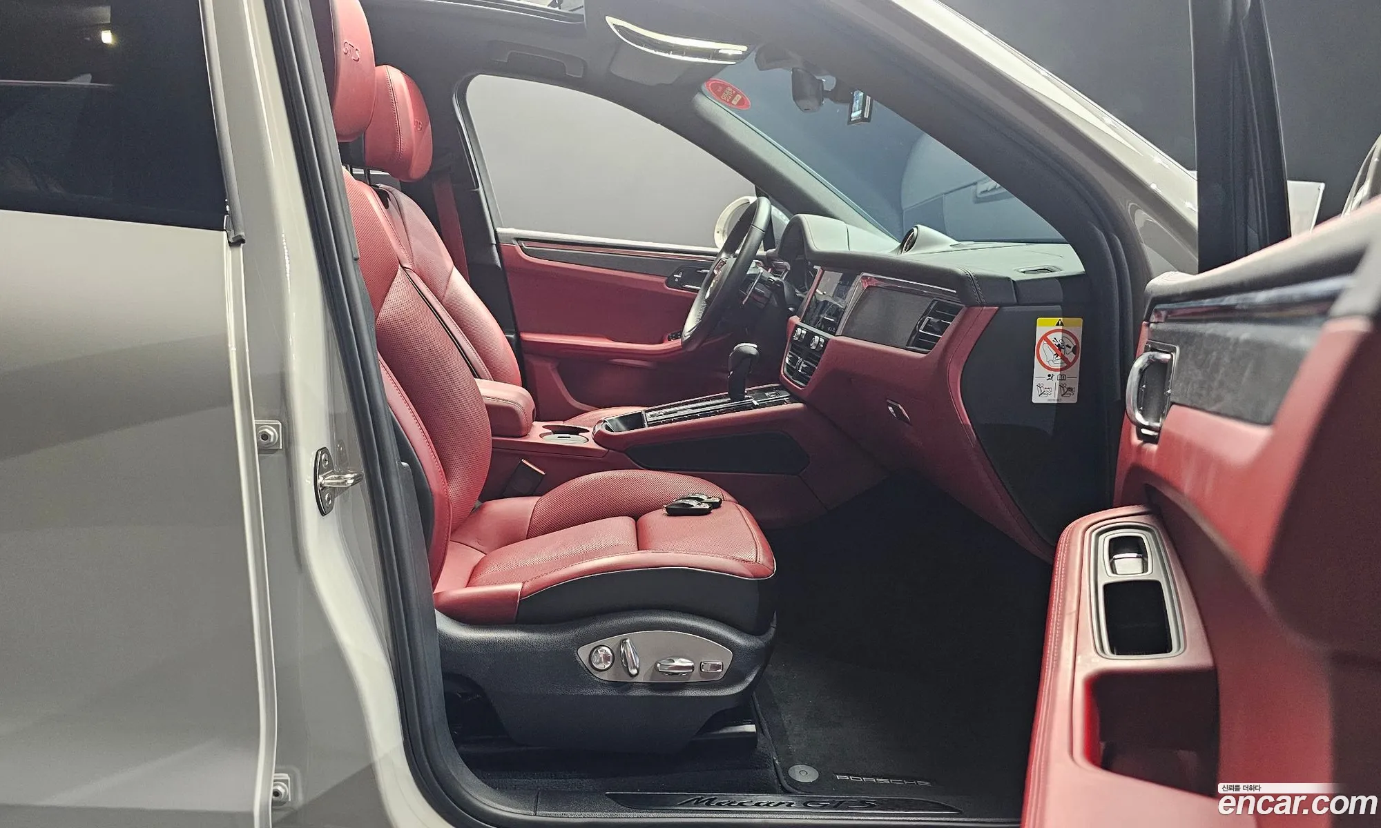 Porsche Macan 2023 WP1AF2951PLB55659 — 22