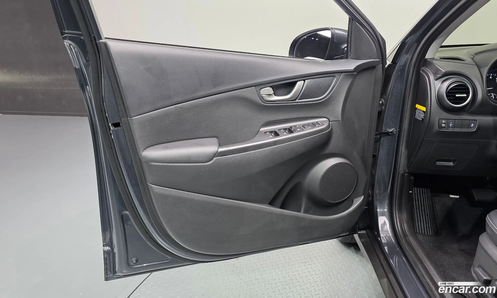 Hyundai Kona 2017 — 29