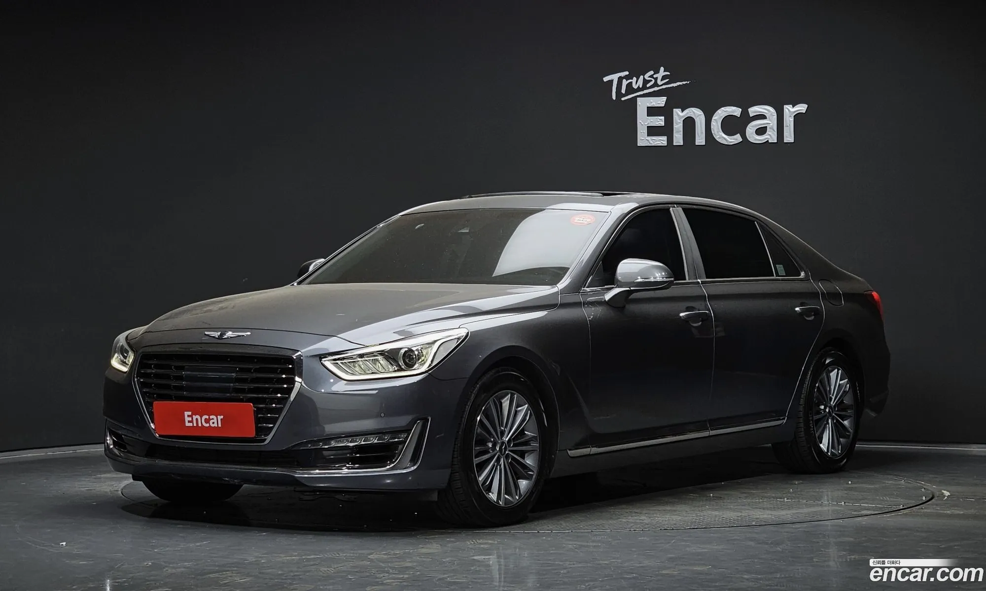 Genesis EQ900 2016 KMHG141ADGU013160 — 8