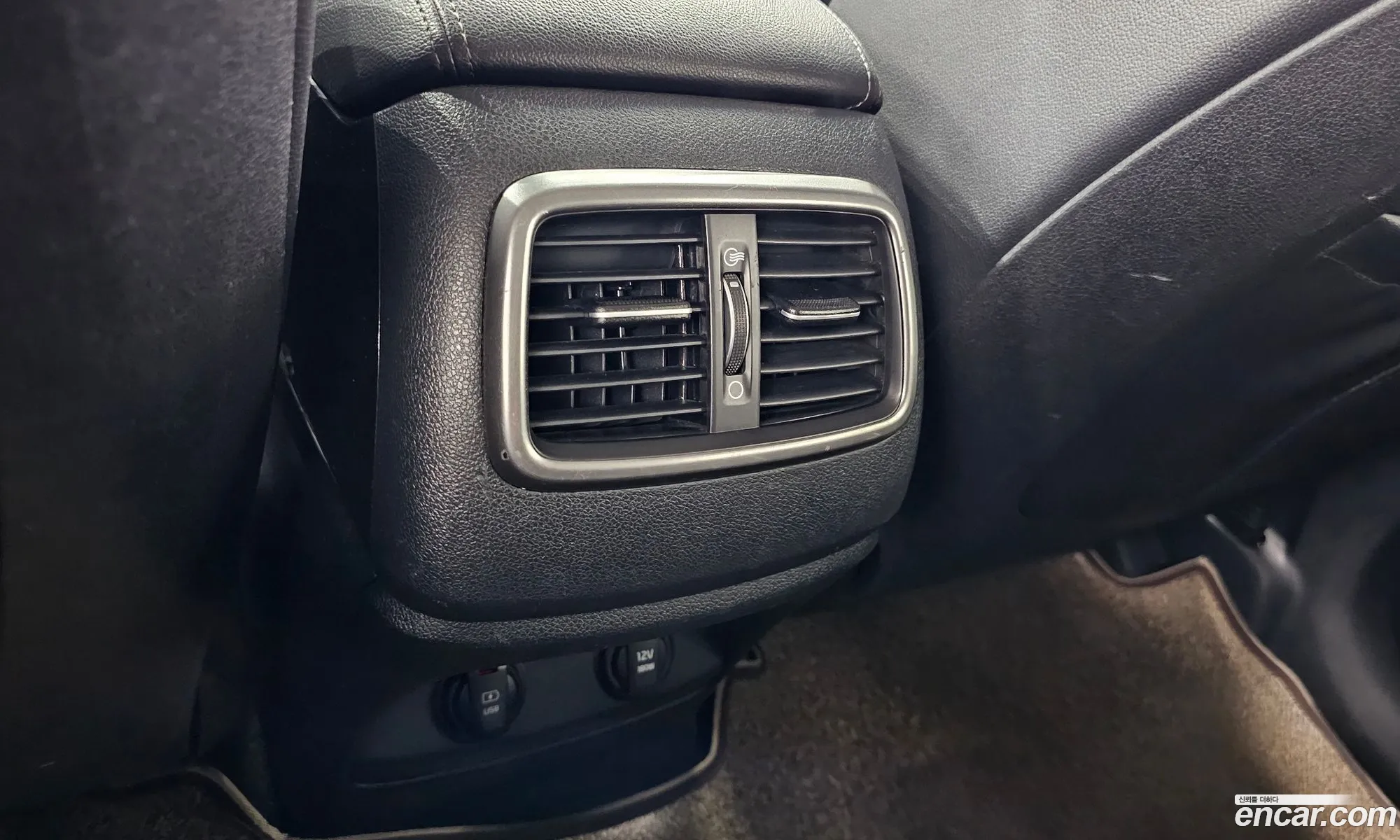 Kia Sorento 2018 KNAPG81ABKA476610 — 11