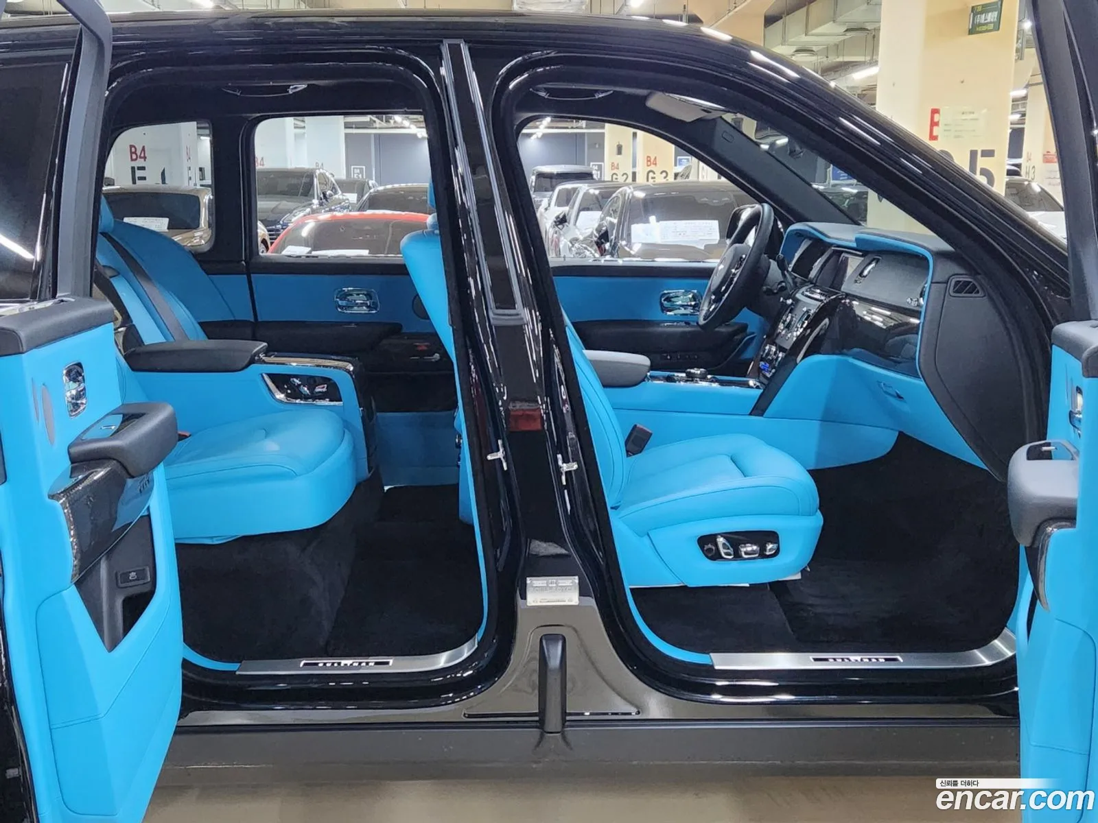 Rolls-Royce Cullinan 2023 — 7