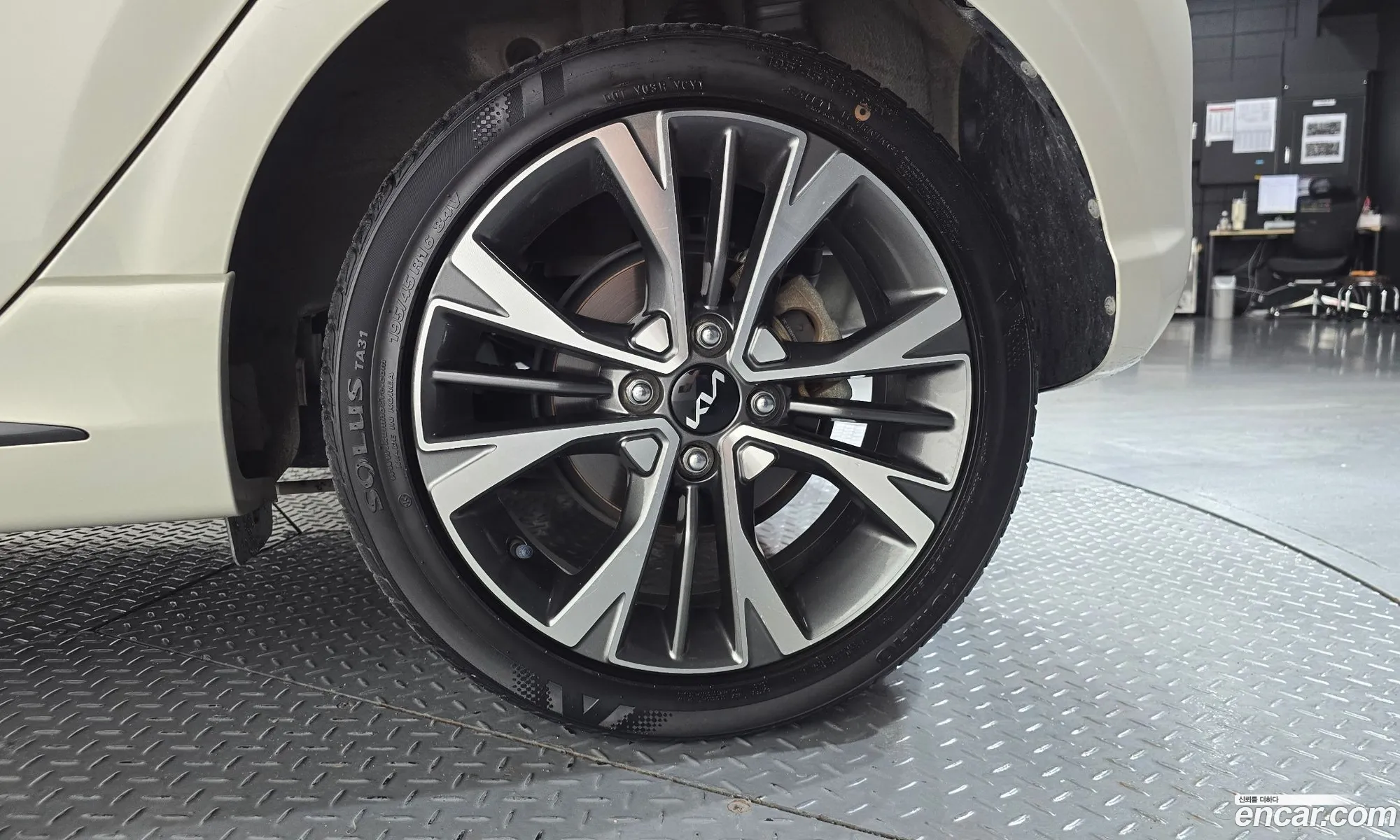 Kia Morning Urban 2023 — 10