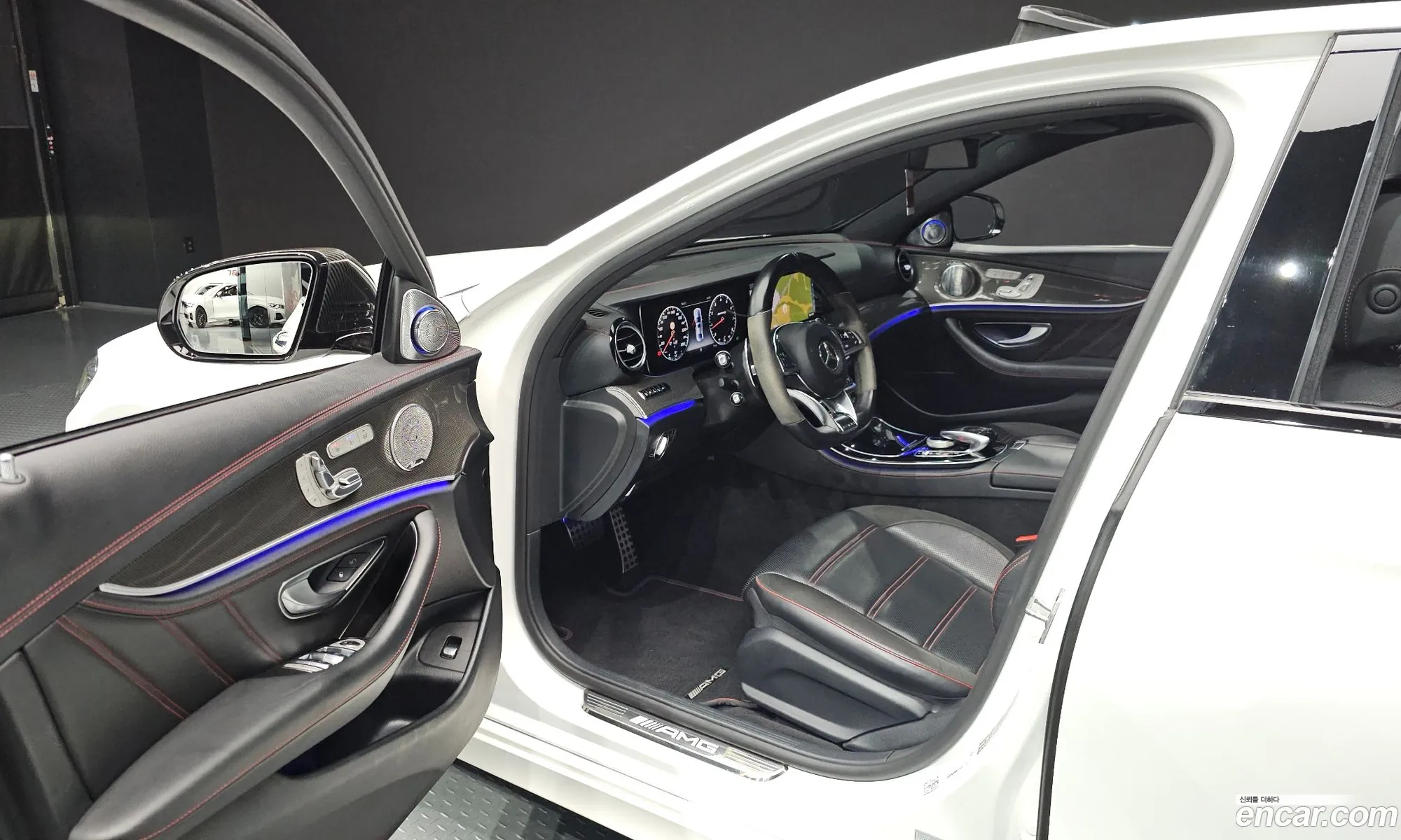 Mercedes-Benz E-Class W213 2017 — 20
