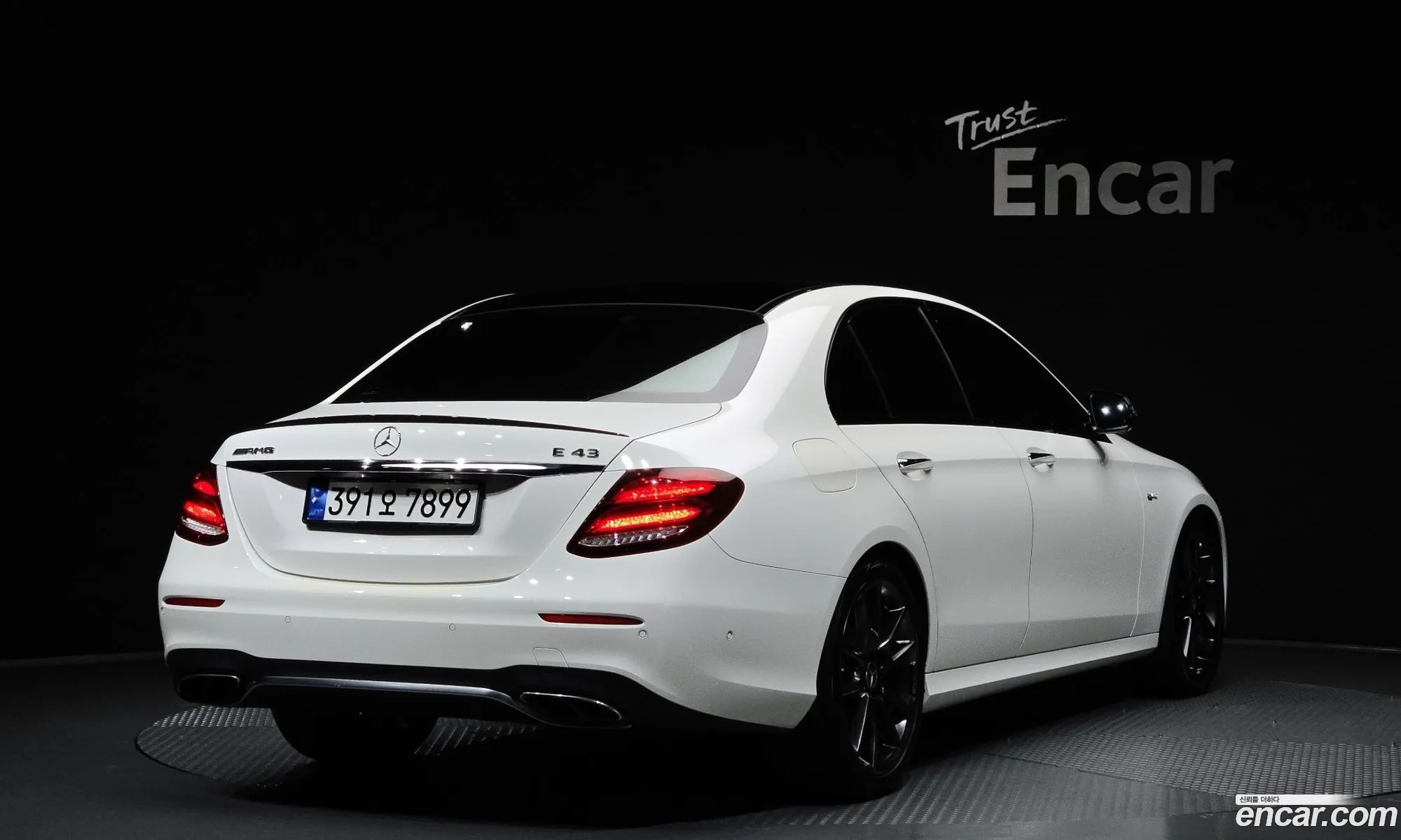 Mercedes-Benz E-Class W213 2017 — 3