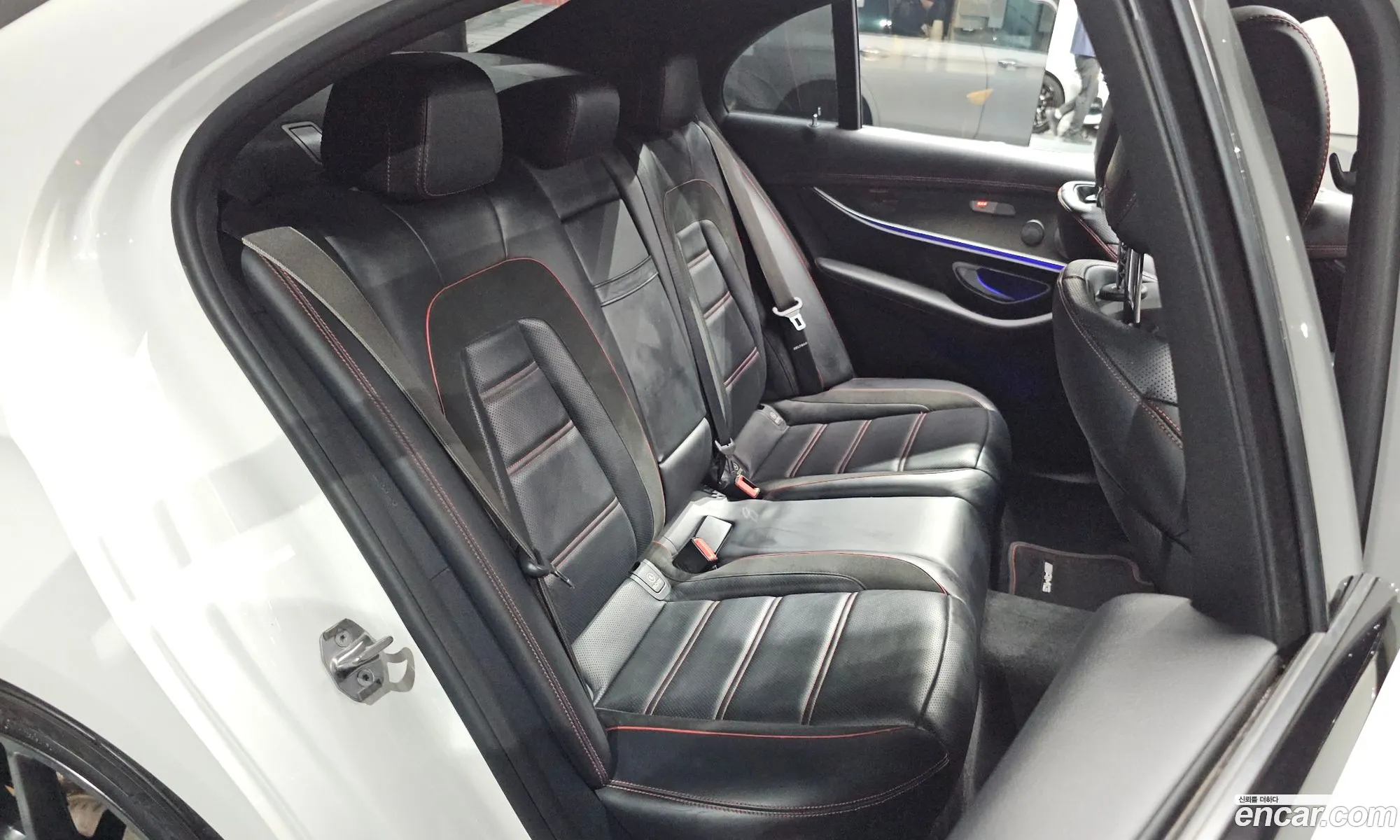 Mercedes-Benz E-Class W213 2017 — 16