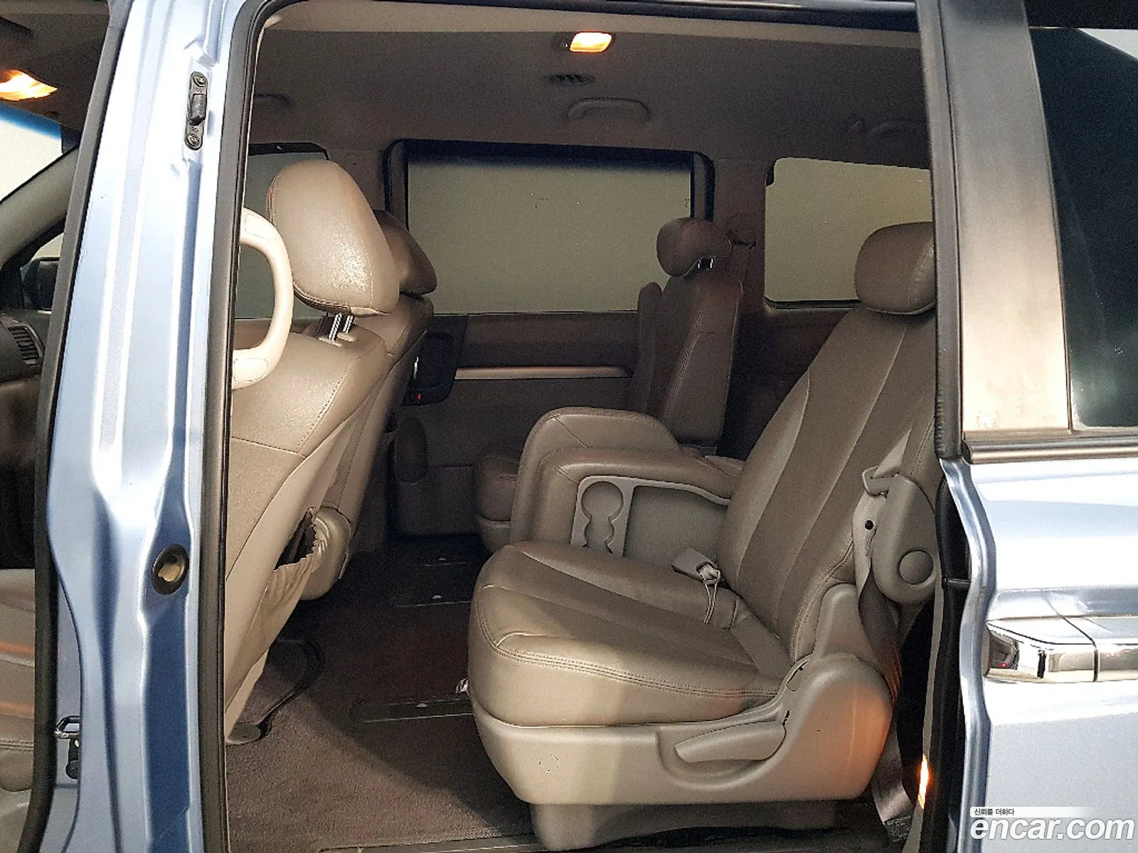 Kia Grand Carnival 2009 — 8