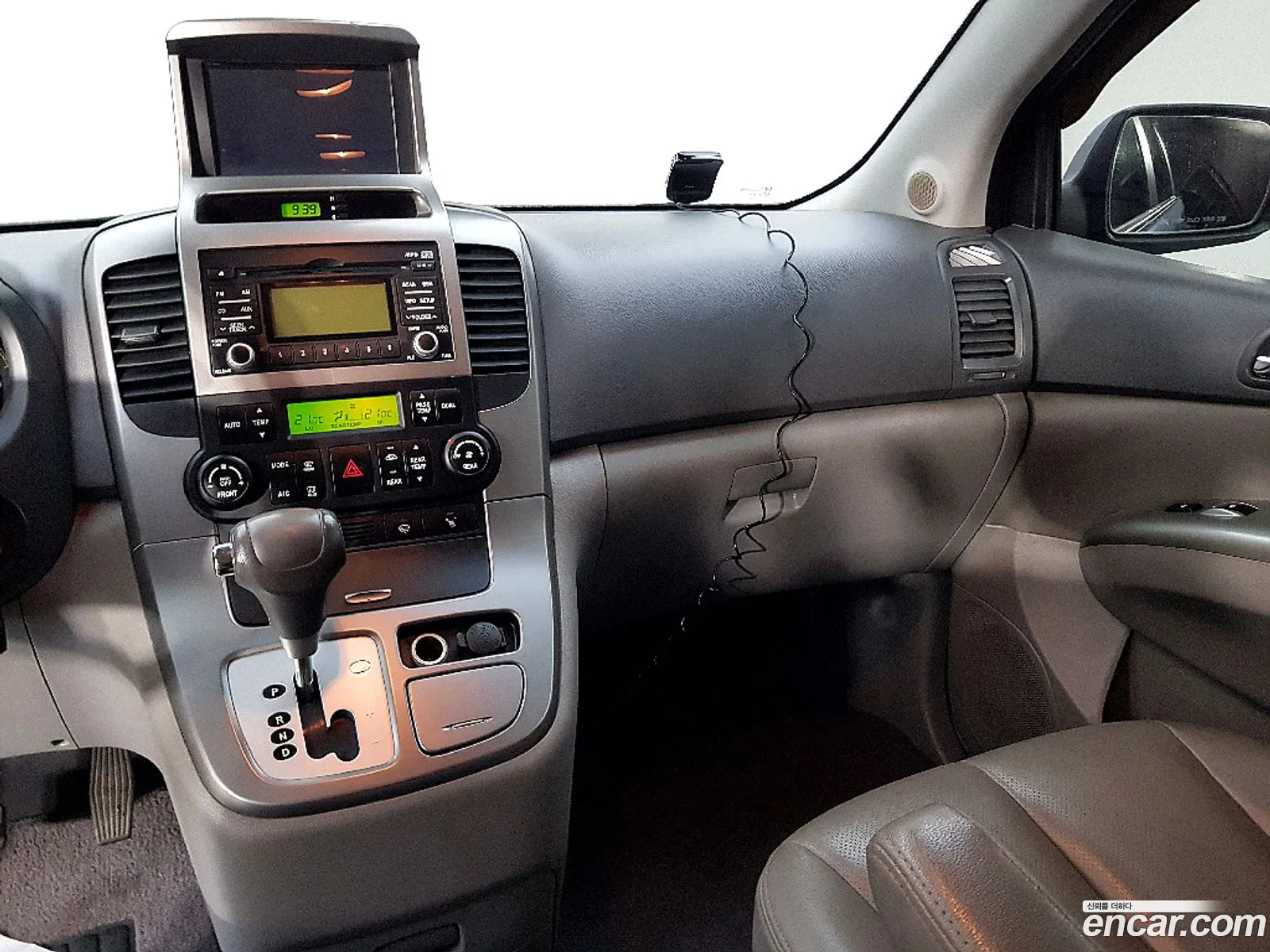 Kia Grand Carnival 2009 — 15