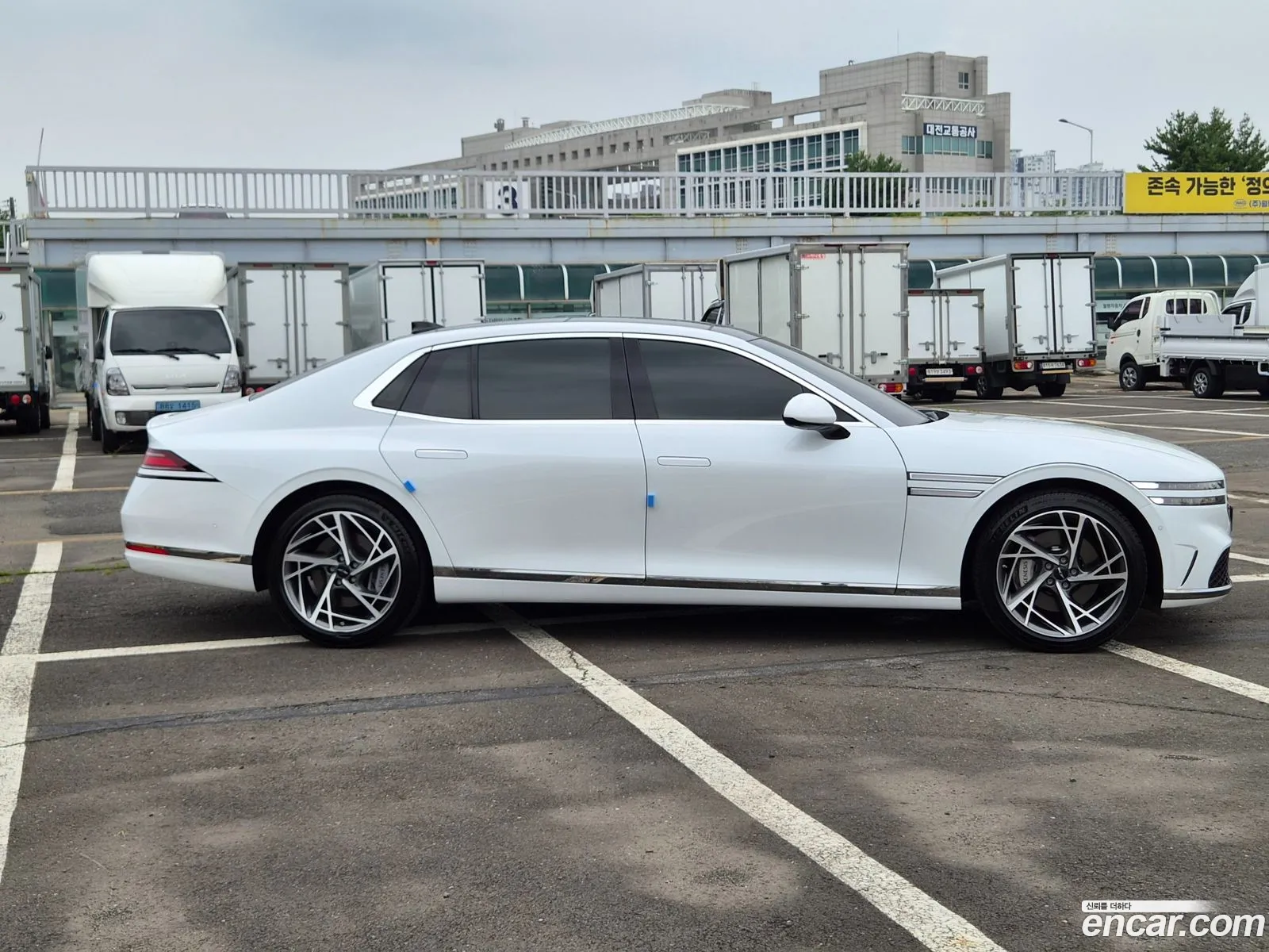 Genesis G90 2023 — 7