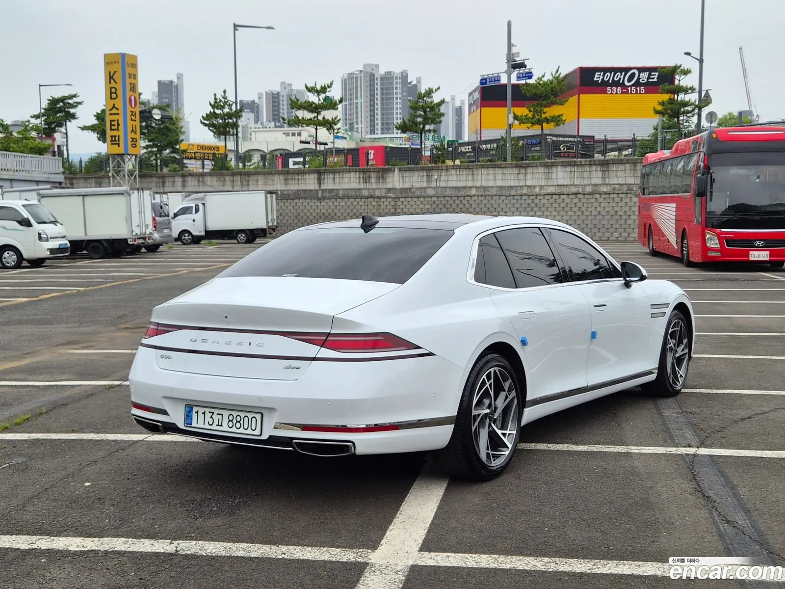 Genesis G90 2023 — 13