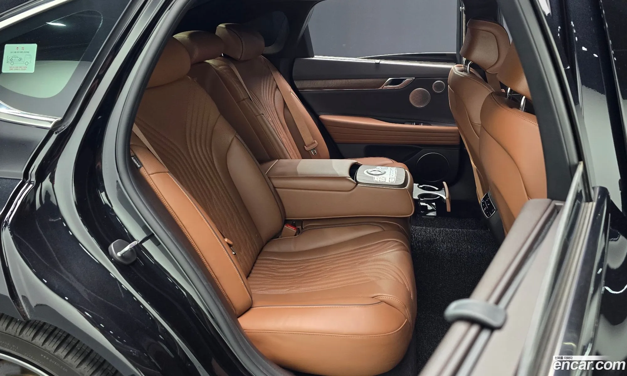 Genesis G80 2022 — 31