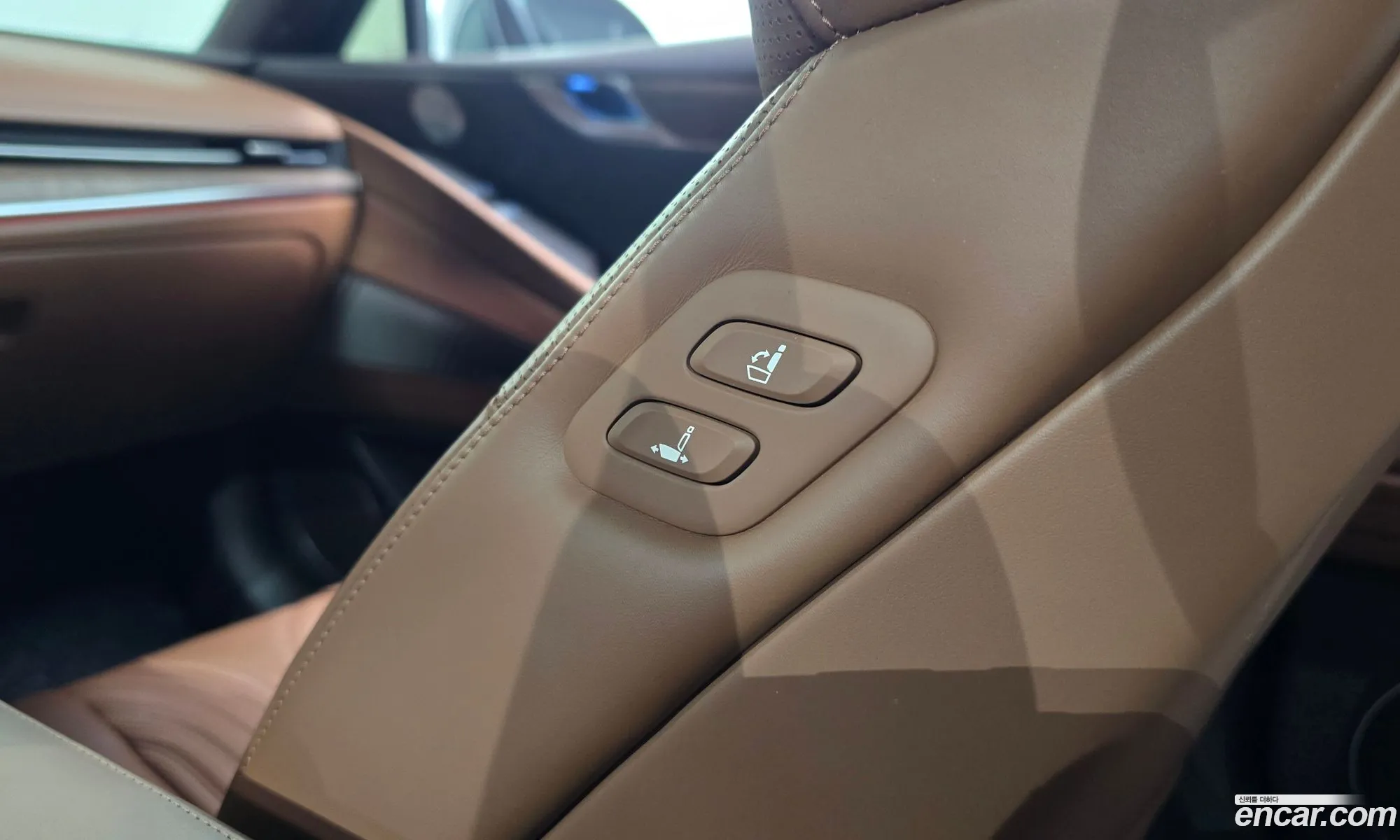 Genesis G80 2022 — 26
