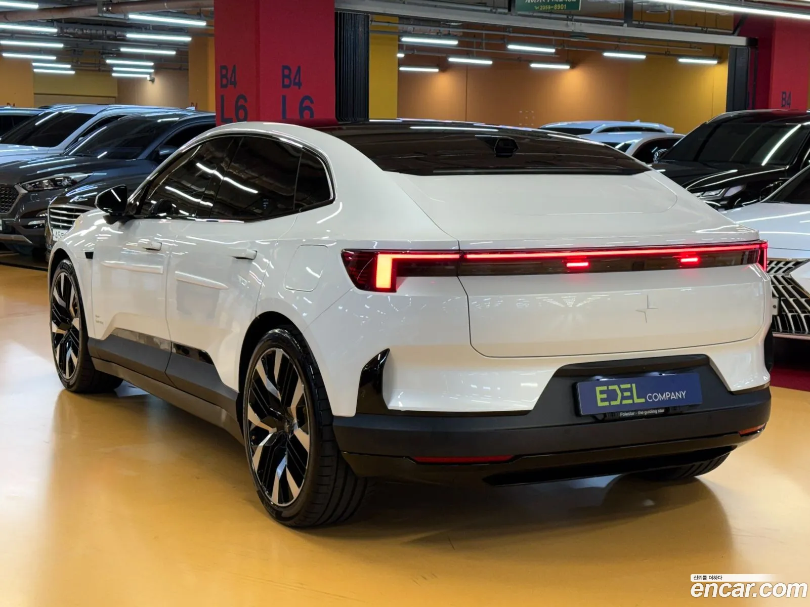 Polestar Polestar 4 2025 — 4
