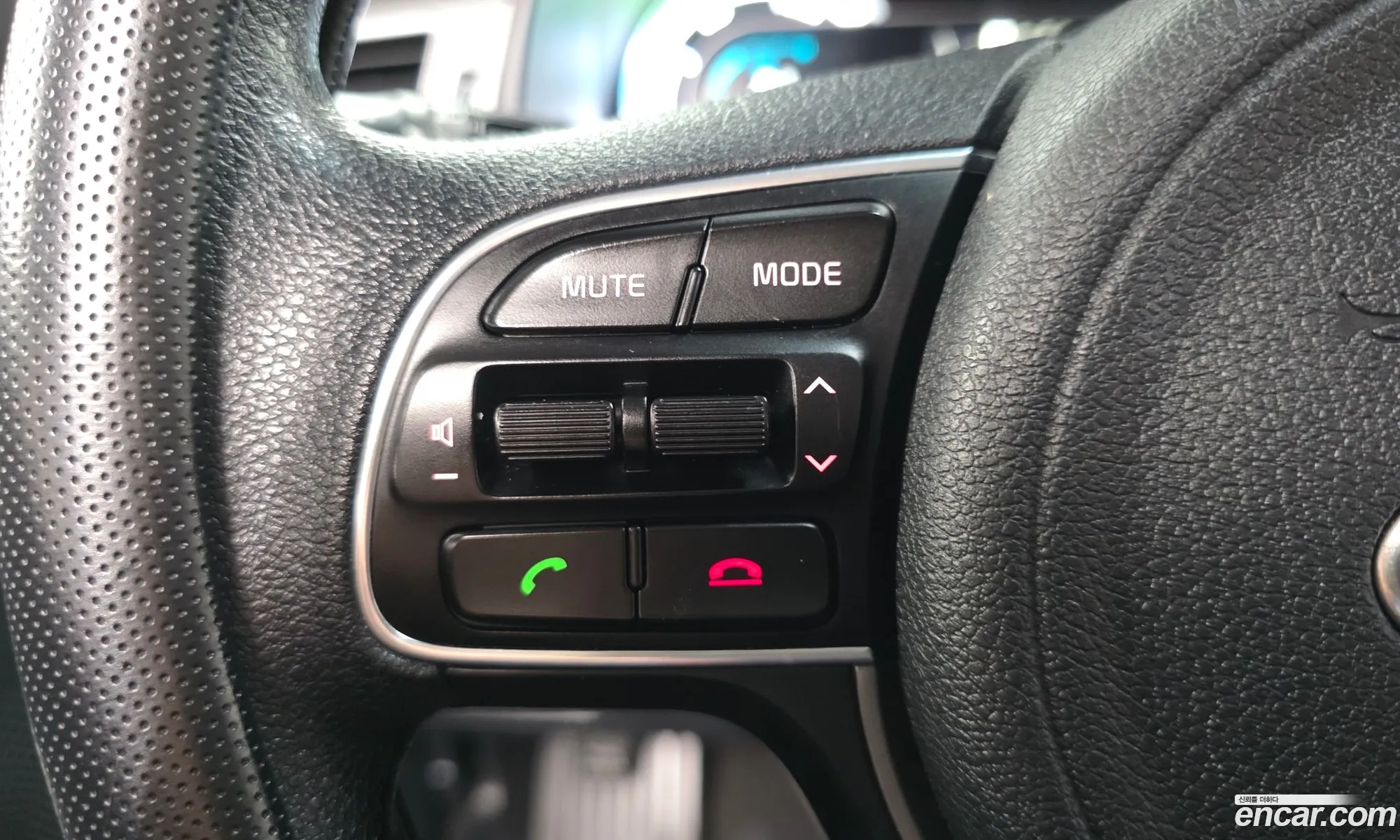 Kia Niro 2017 KNACA81CGHA072090 — 27