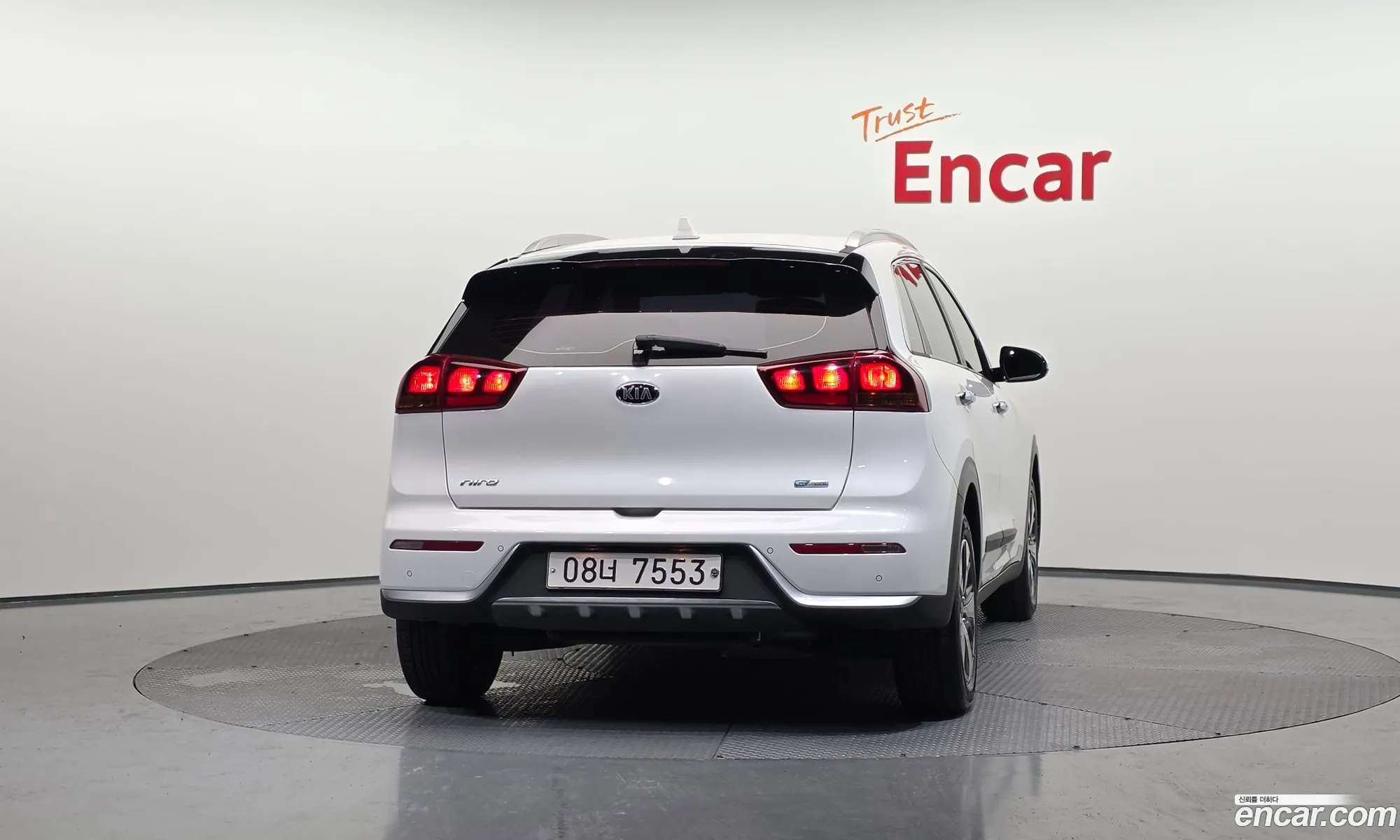 Kia Niro 2017 KNACA81CGHA072090 — 18