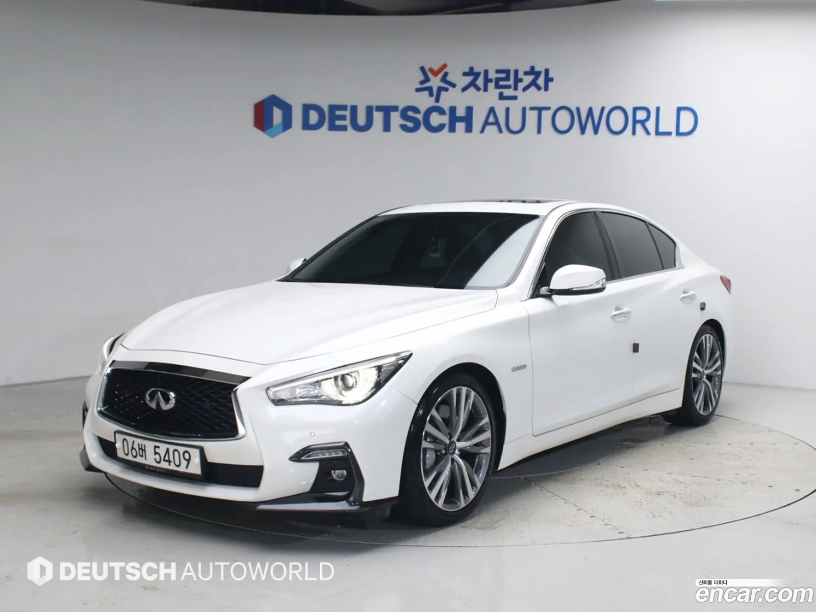 Infiniti Q50 2017 — 8