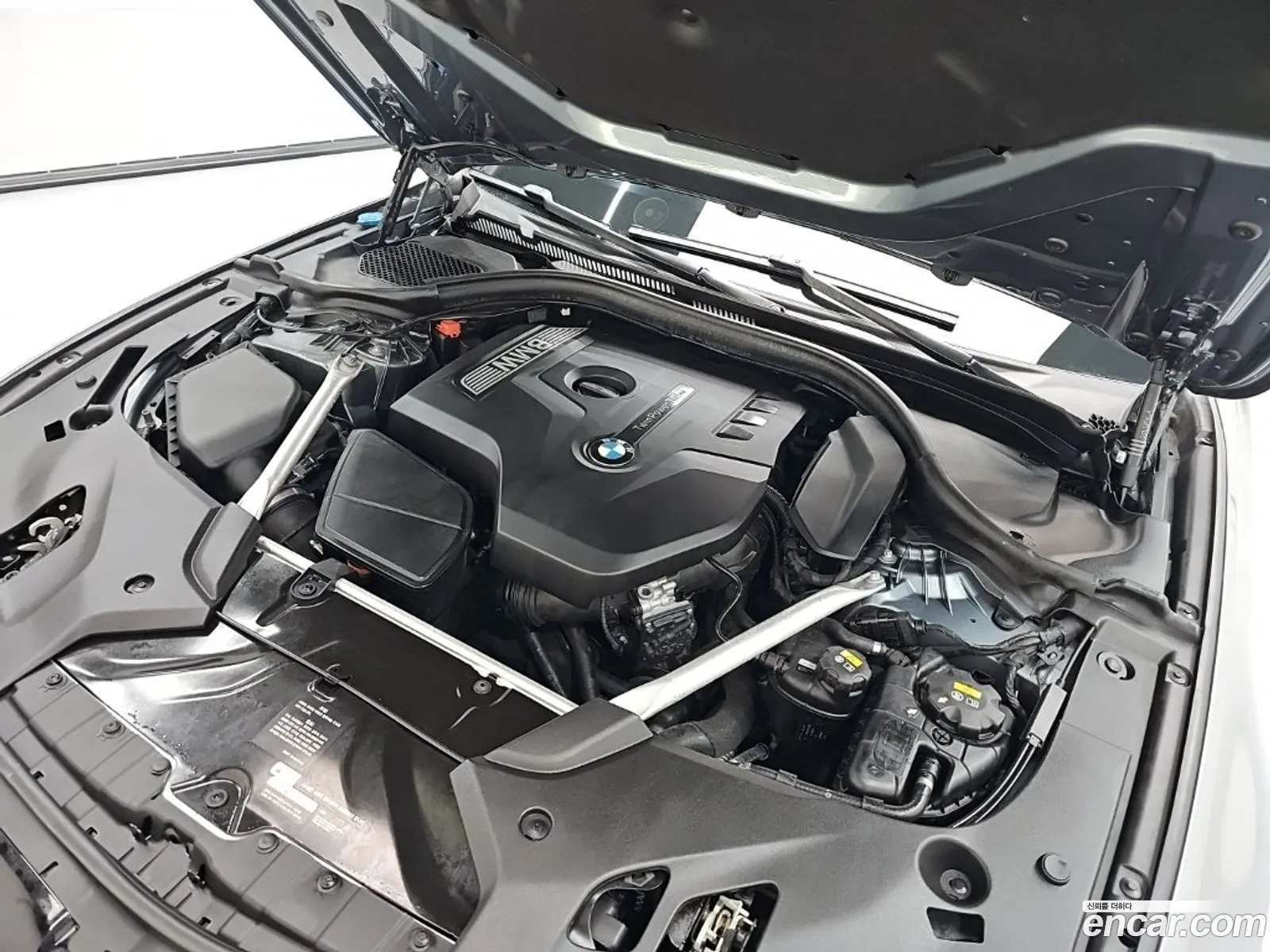 BMW 5 Series 2018 — 3