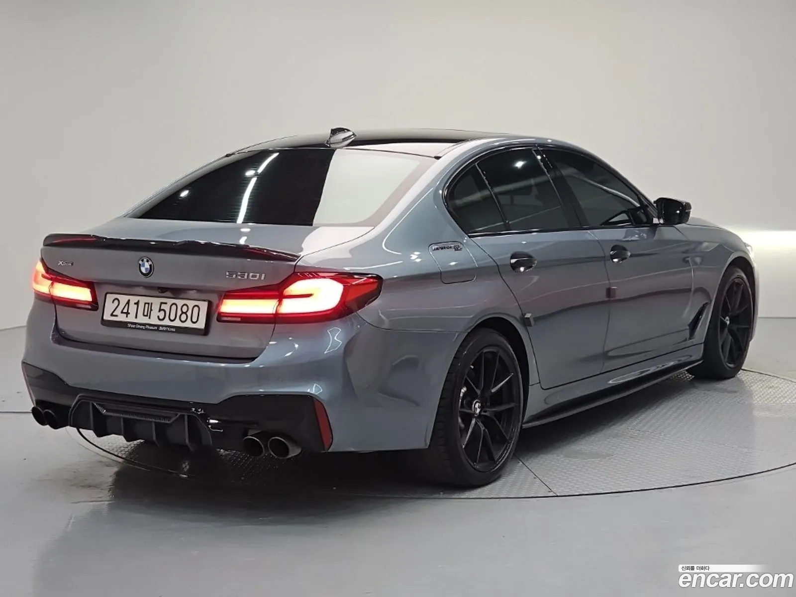 BMW 5 Series 2018 — 15