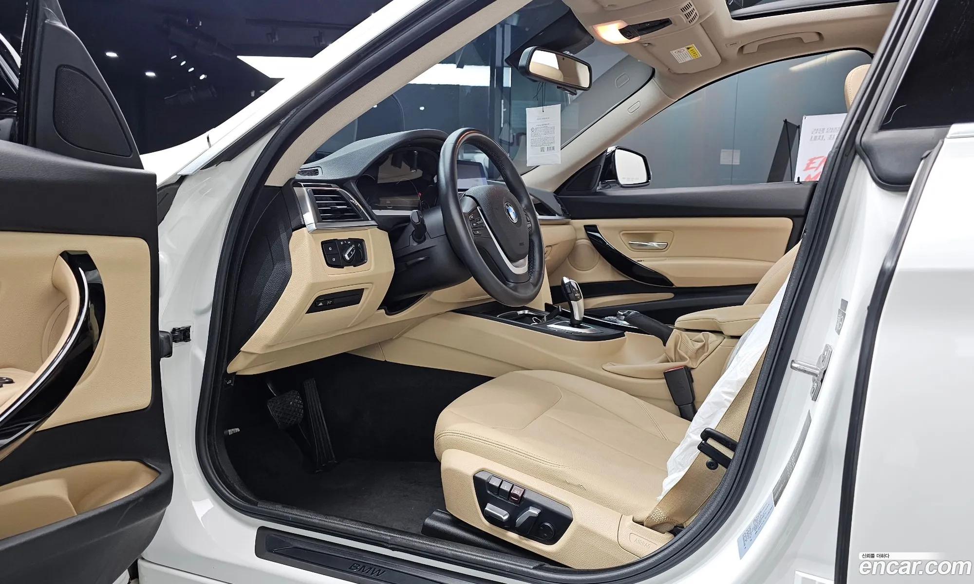BMW 3 Series GT 2020 — 35