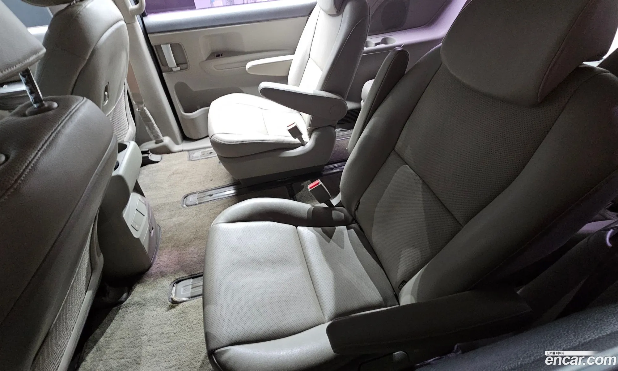 Kia Carnival 2017 — 27