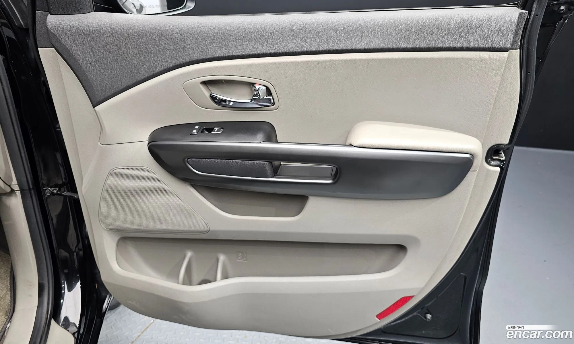 Kia Carnival 2017 — 24