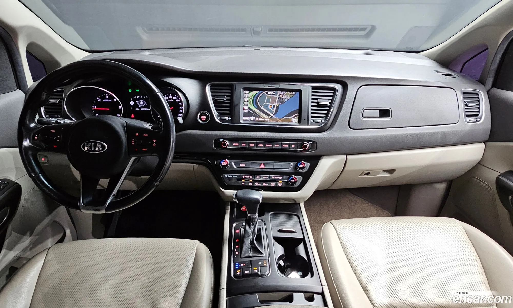 Kia Carnival 2017 — 5