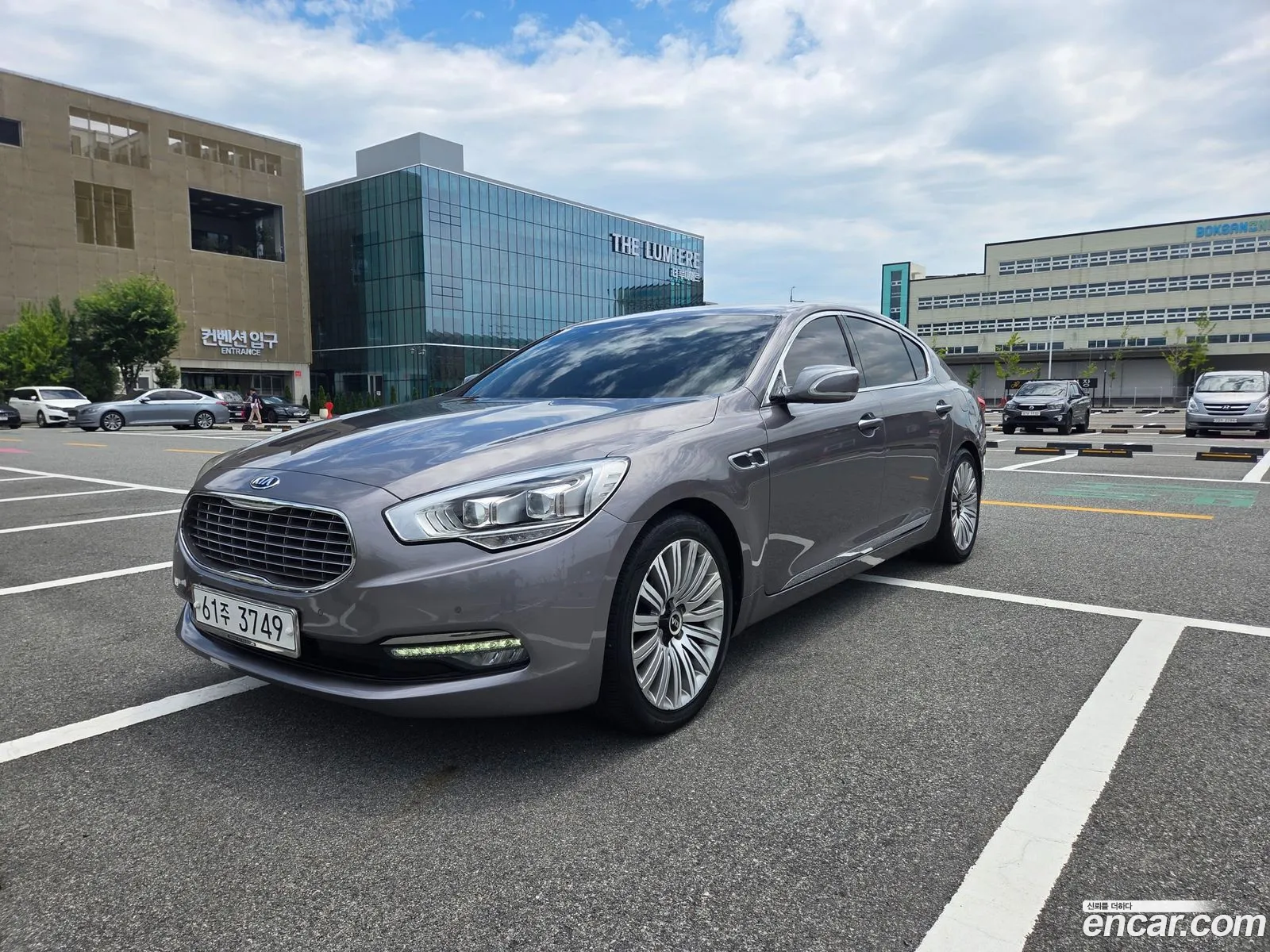 Kia K9 2014 — 12