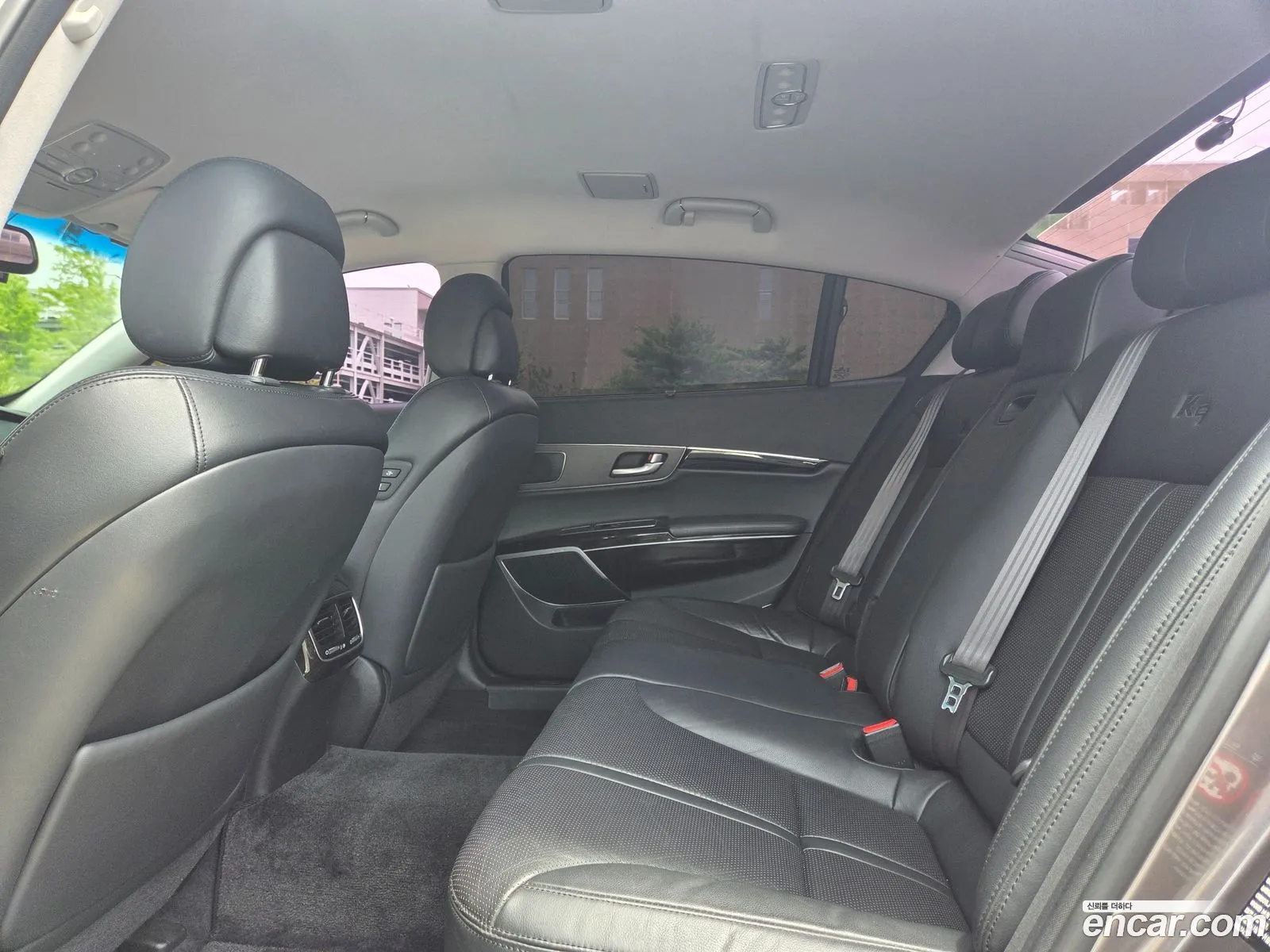 Kia K9 2014 — 10
