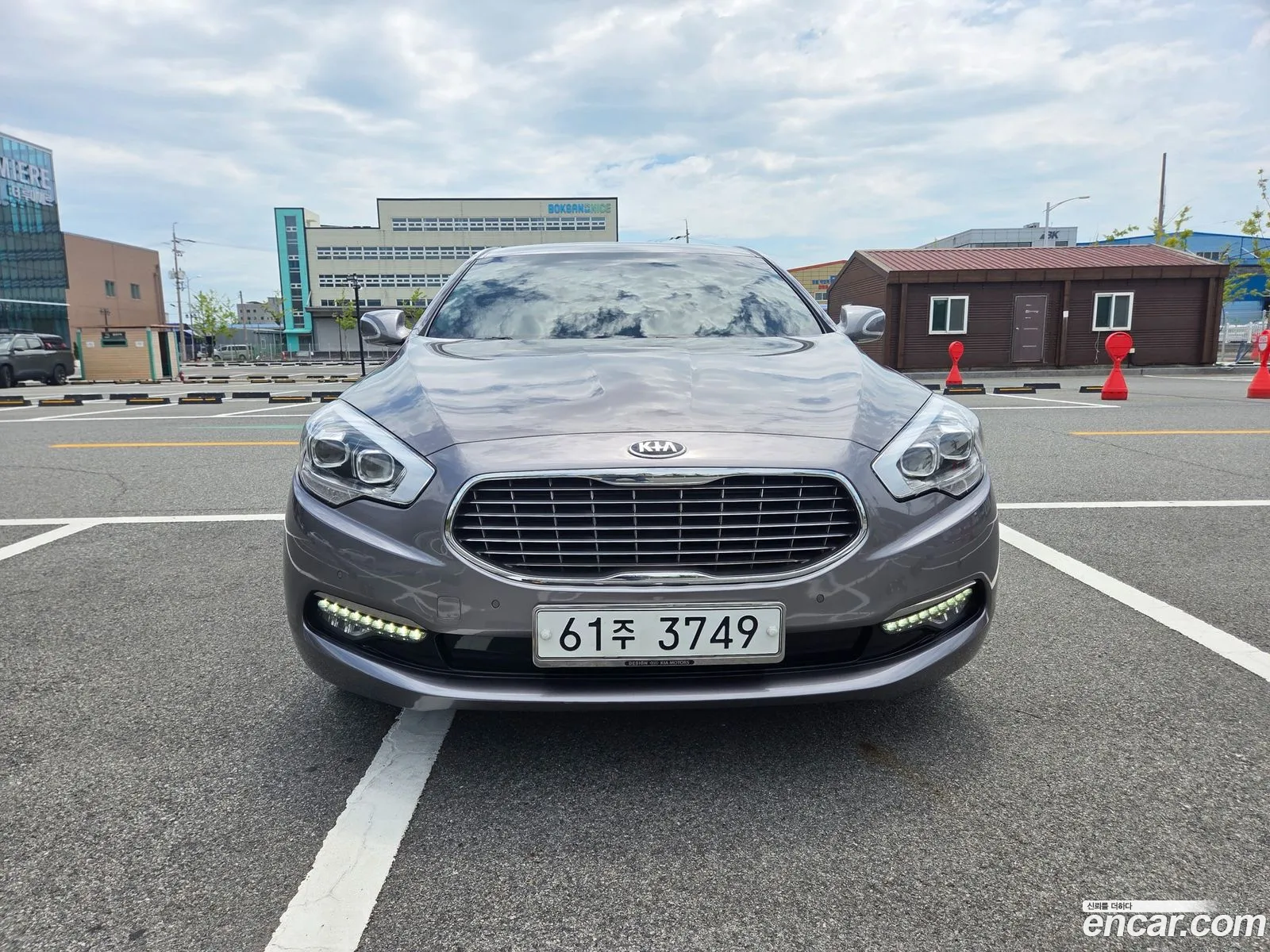 Kia K9 2014 — 17