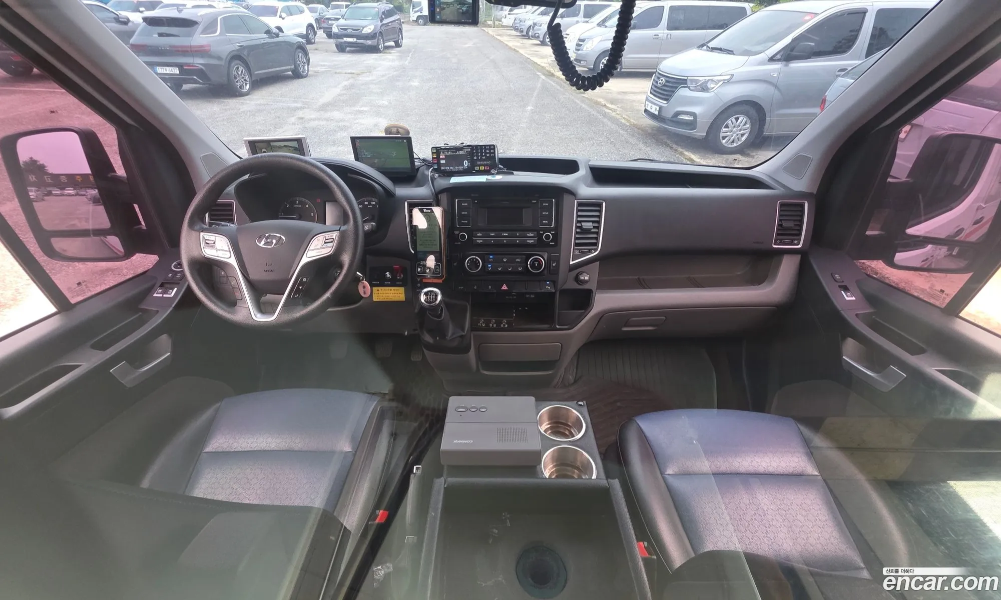 Hyundai Solati 2016 KRFEKBF2JGB001673 — 11