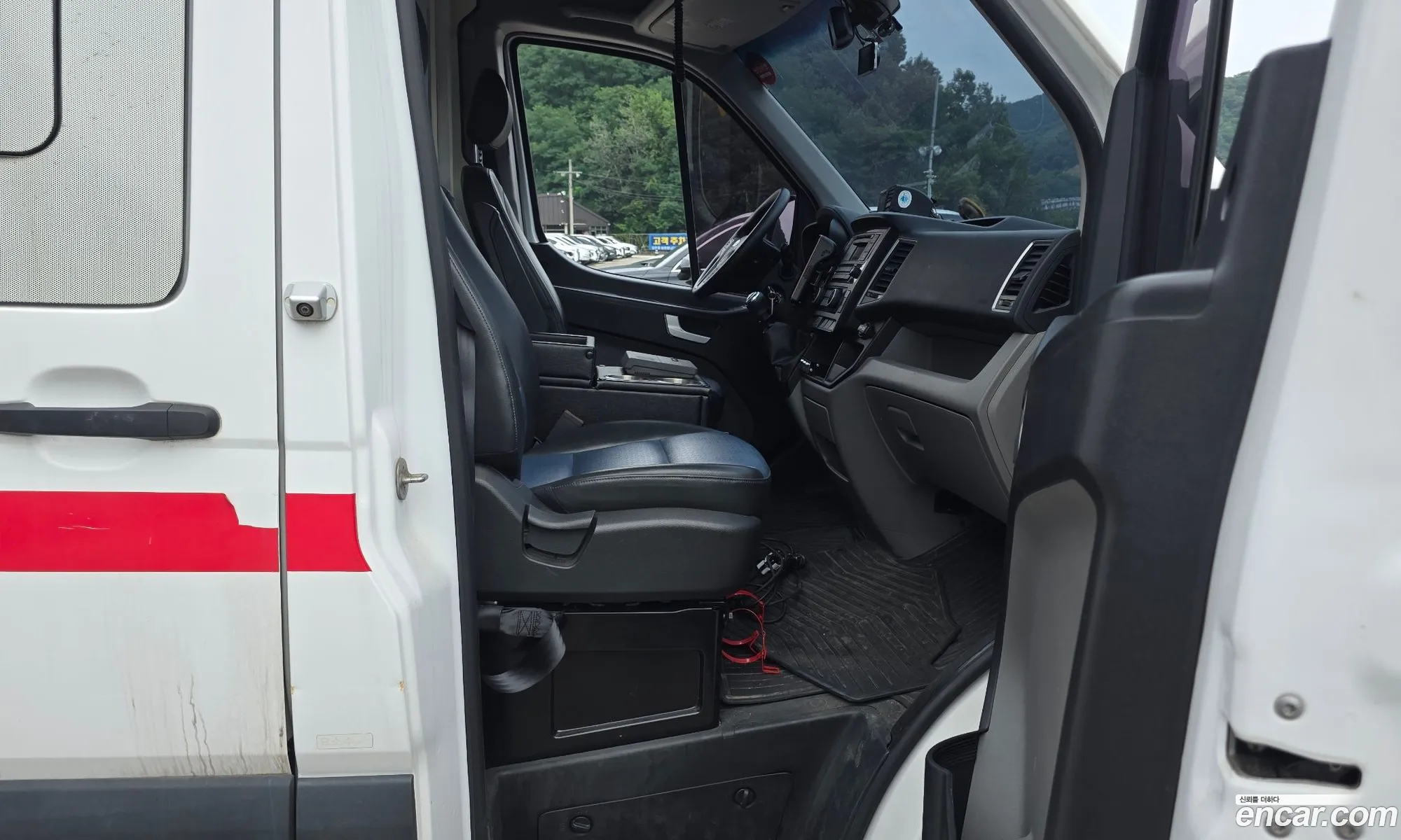 Hyundai Solati 2016 KRFEKBF2JGB001673 — 12