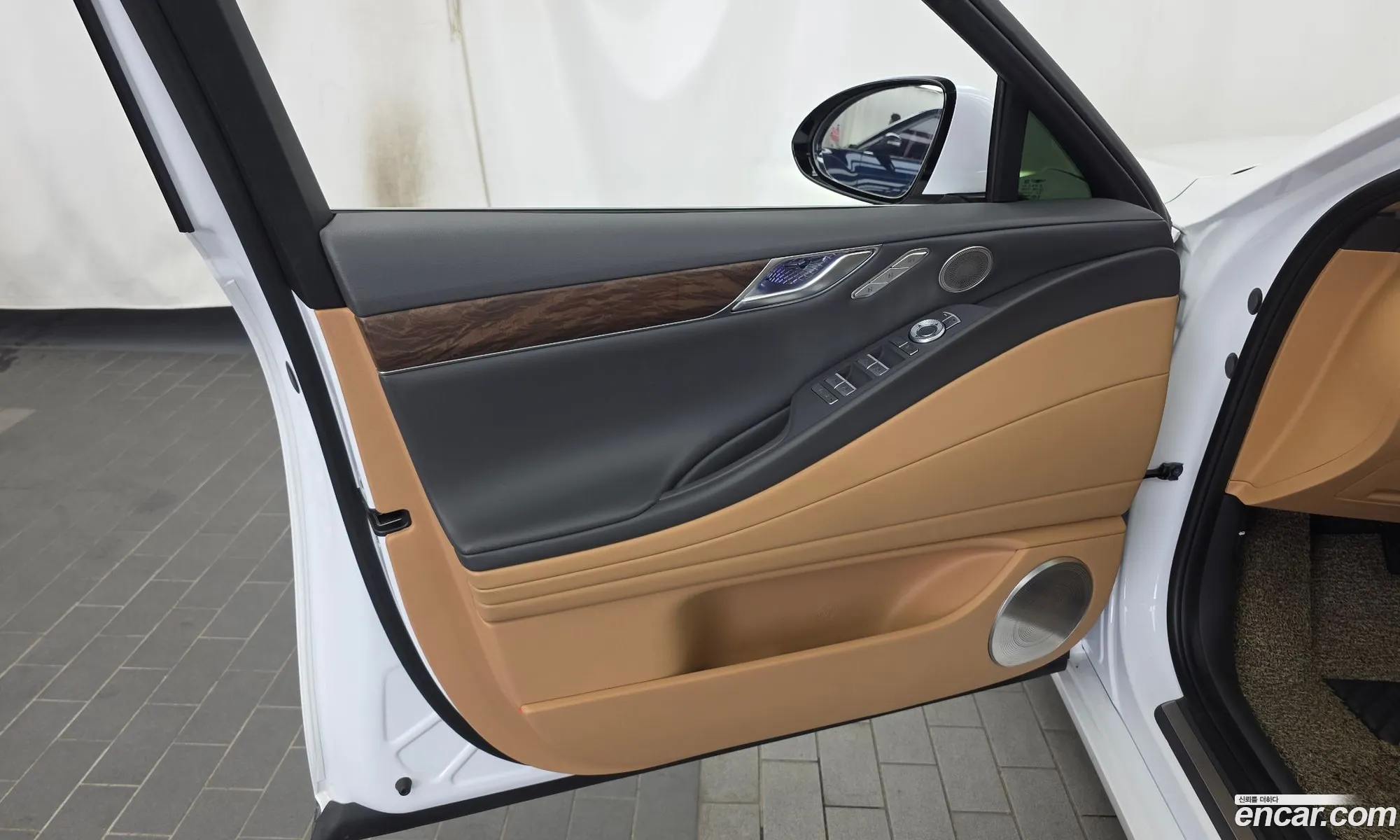 Genesis G80 2021 — 15