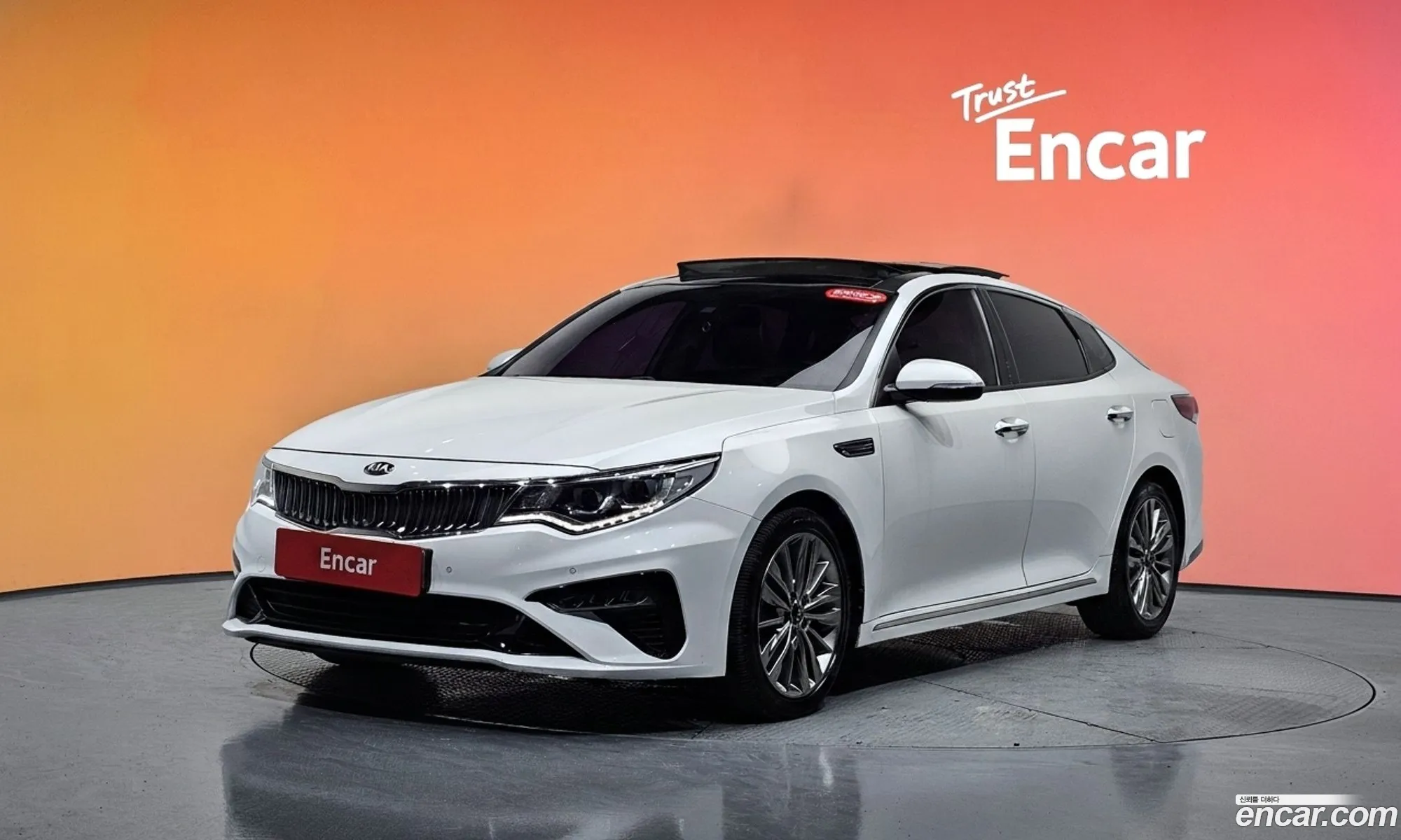 Kia K5 2018 KNAGU411BKA263988 — 10