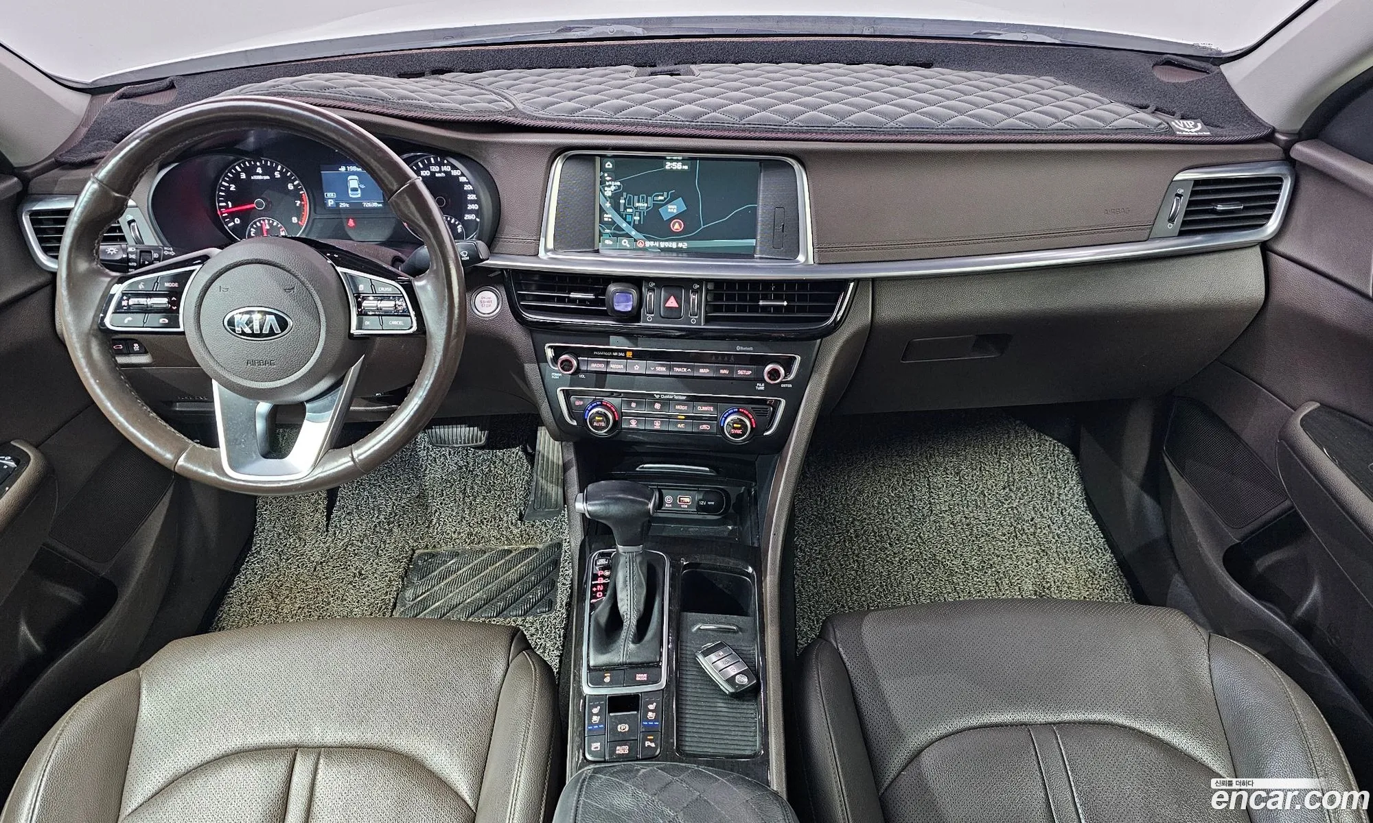Kia K5 2018 KNAGU411BKA263988 — 5