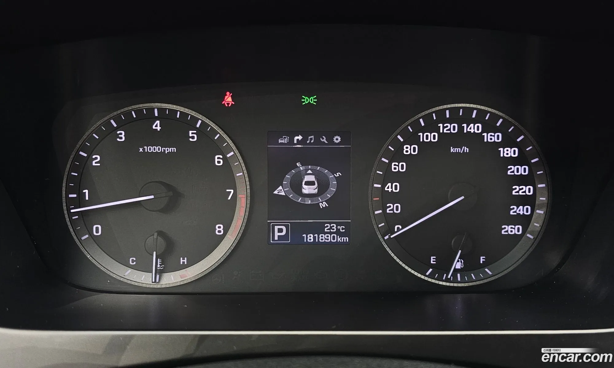Hyundai LF Sonata 2014 KMHE341DBFA011166 — 19