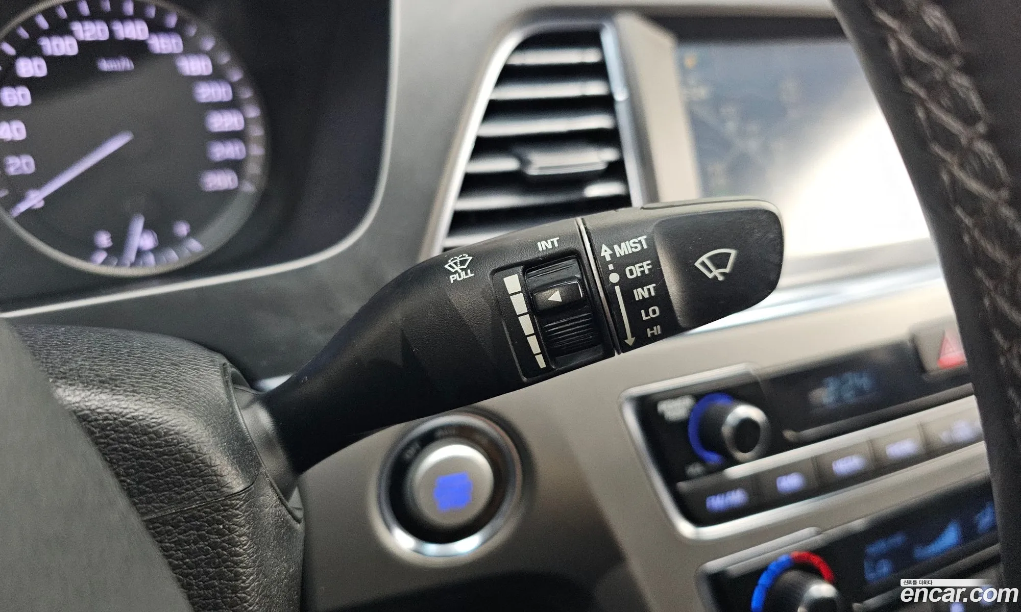 Hyundai LF Sonata 2014 KMHE341DBFA011166 — 31